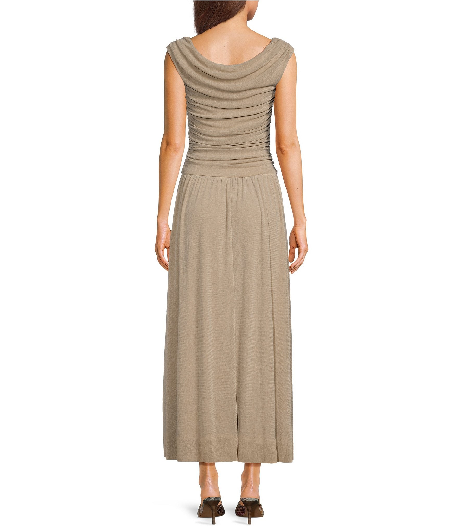 Mod Ref Ruched Mesh Maxi Dress