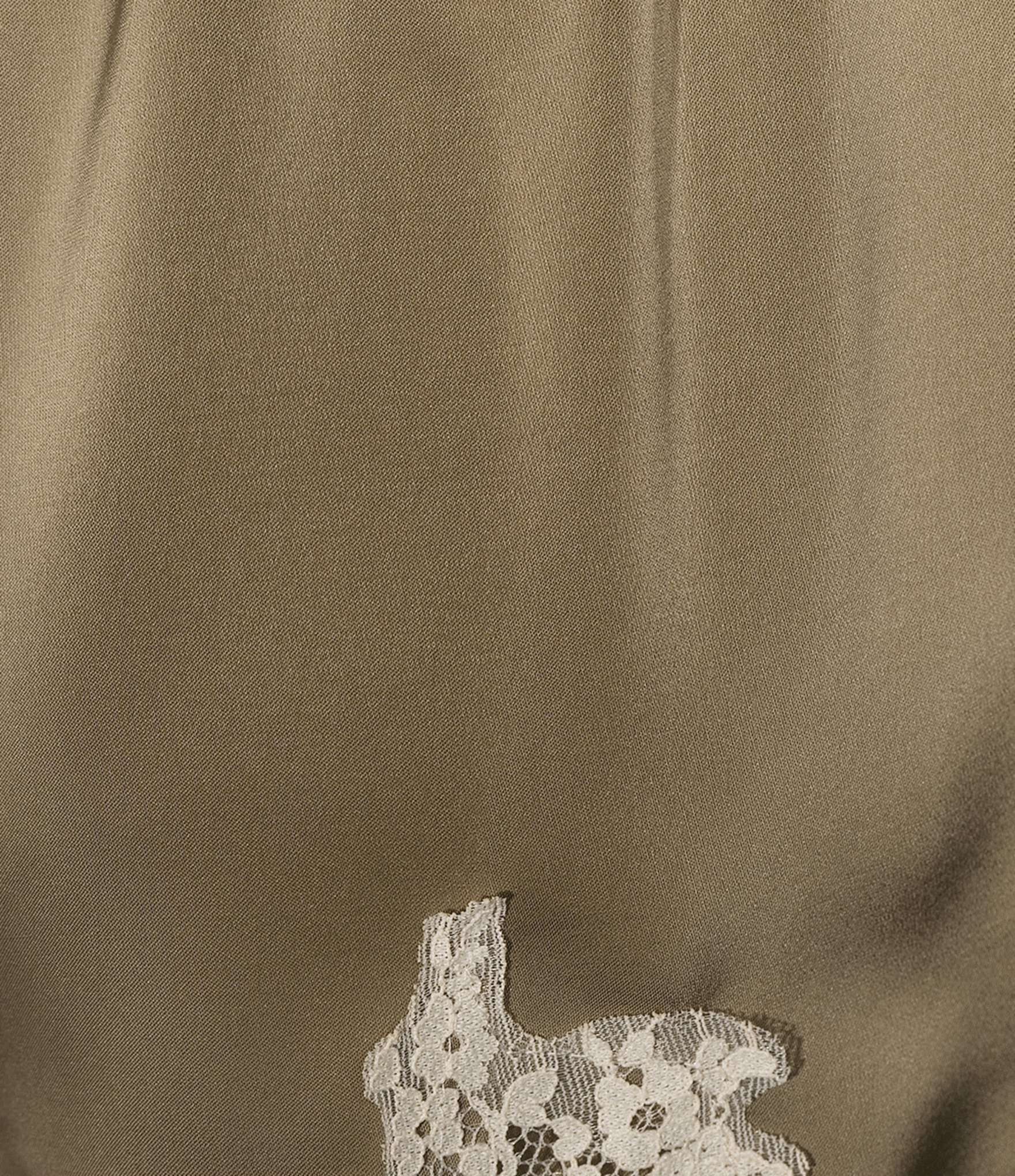 Mod Ref Satin Lace Trim Shorts