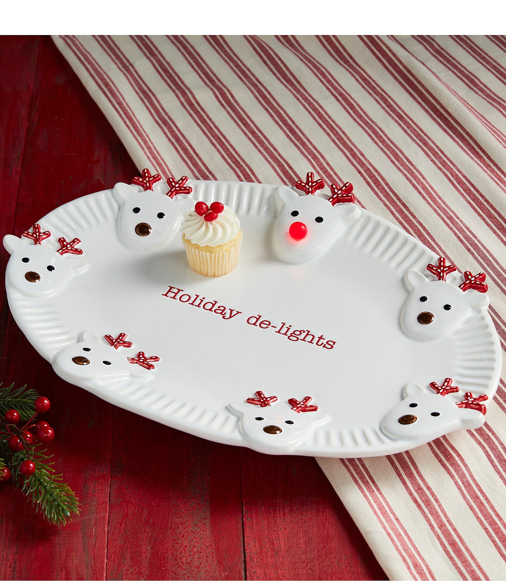 Mud Pie Circa Collection Holiday Delights Light-Up Reindeer Platter