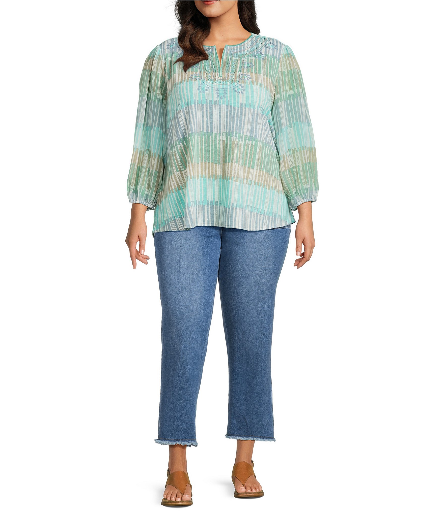 Multiples Plus Size Wide Leg Pull-On Cropped Denim Jeans