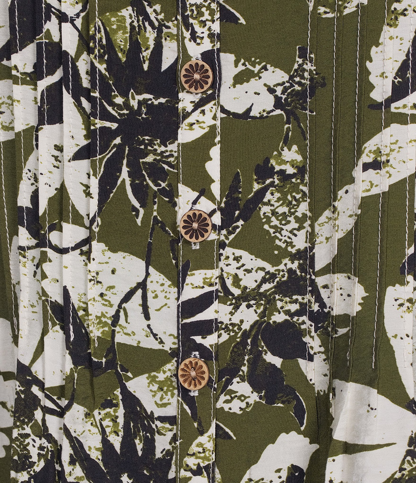 Multiples Woven Floral Multi Print Point Collar 3/4 Roll-Tab Sleeve Button-Front Crinkle Shirt