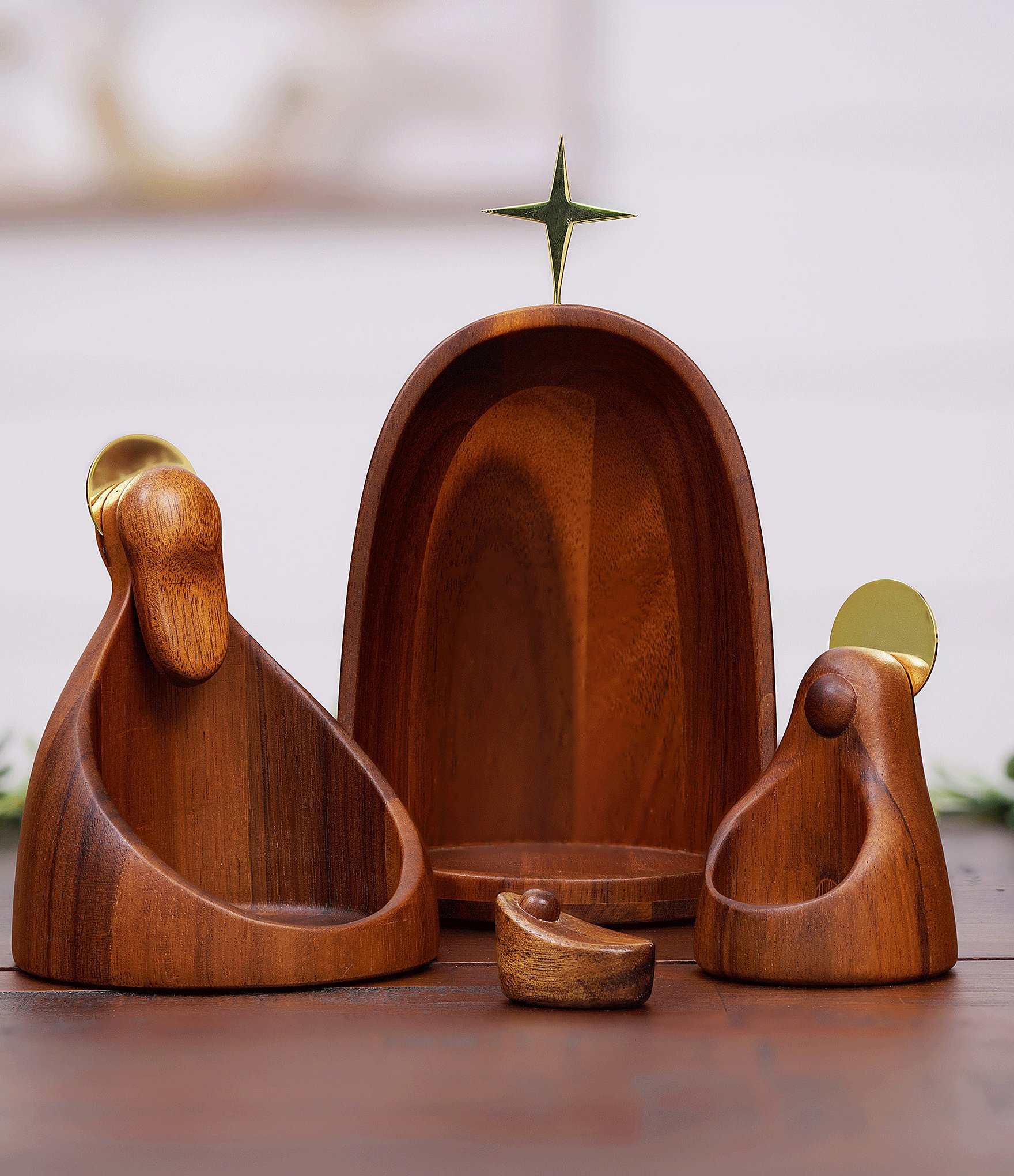 Nambe Holiday Nesting Nativity