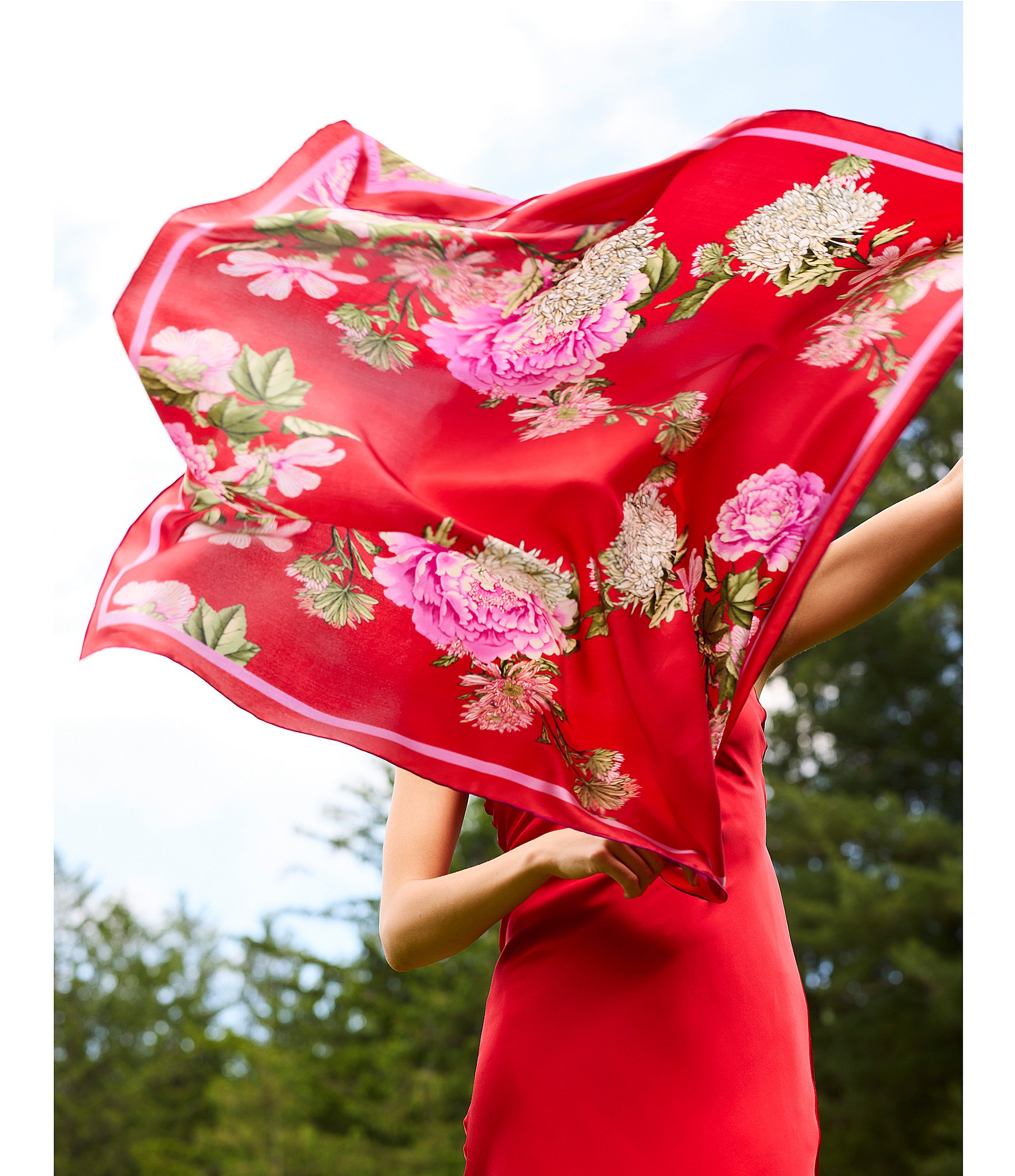 Natori Chrysanthemum Print Silk Square Scarf