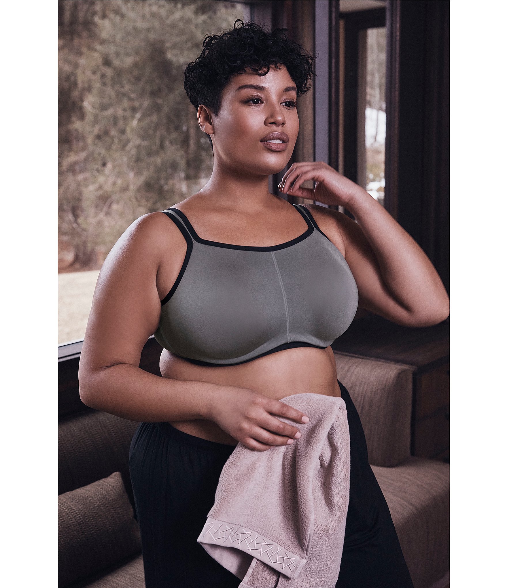 Natori Yogi Seamless Convertible U-Back to Racerback Full-Busted Contour Underwire Sports Bra