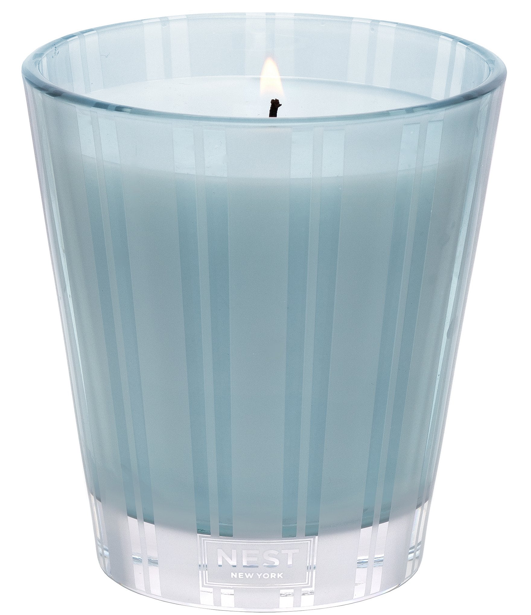 NEST New York Driftwood & Chamomile Classic Candle