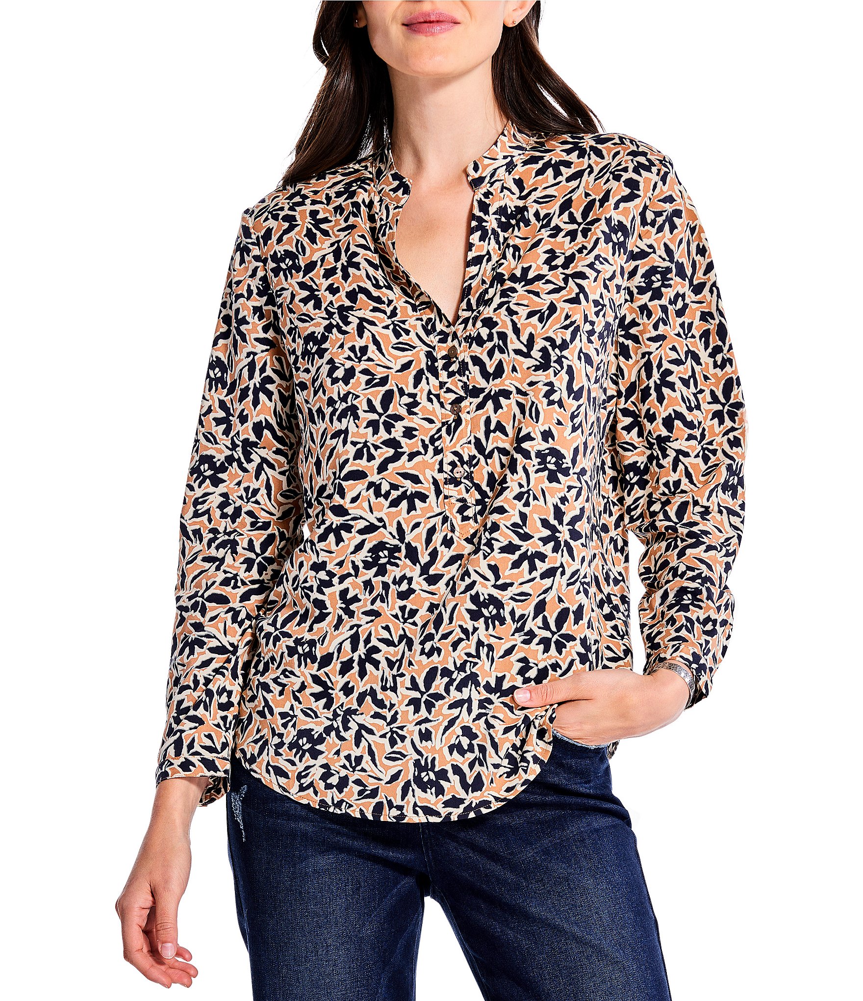 NIC + ZOE Day Shade Printed Stretch Woven Split V-Neck Long Sleeve Top ...