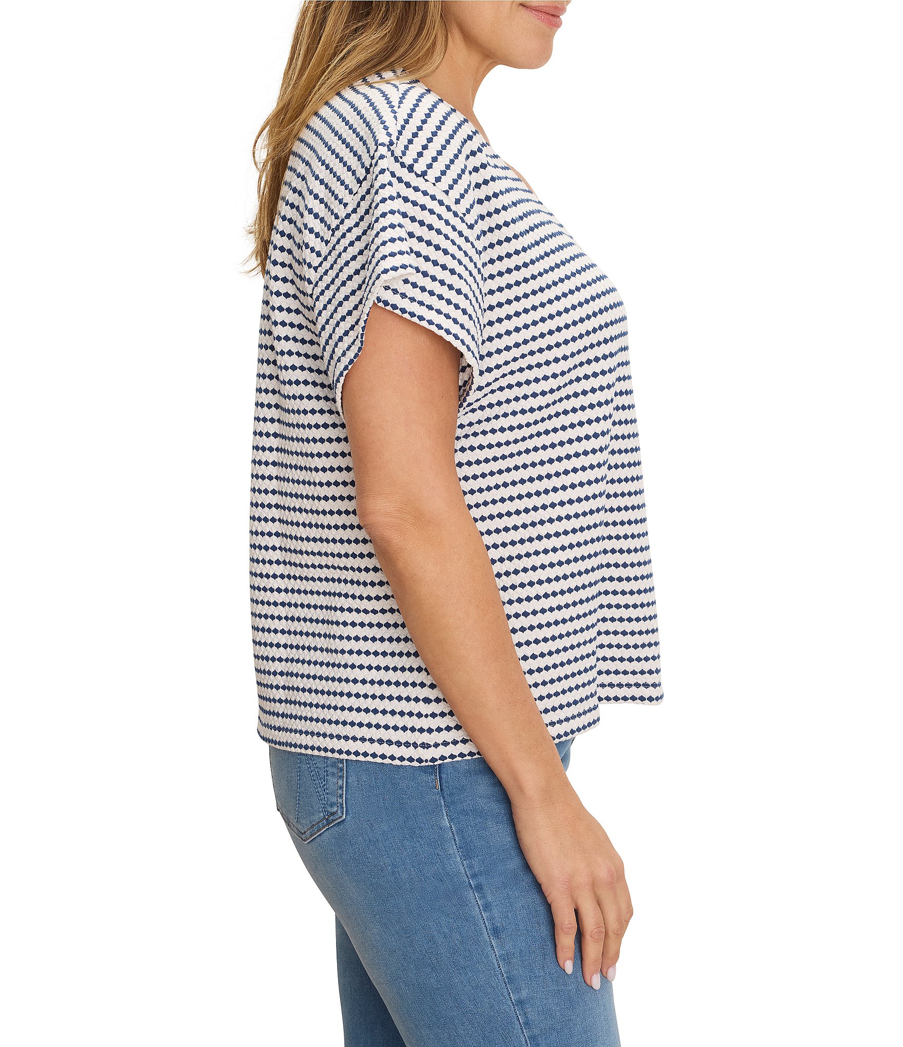 NIC + ZOE Plus Size Diamond Stripe Knit V-Neck Cap Sleeve Tee Top
