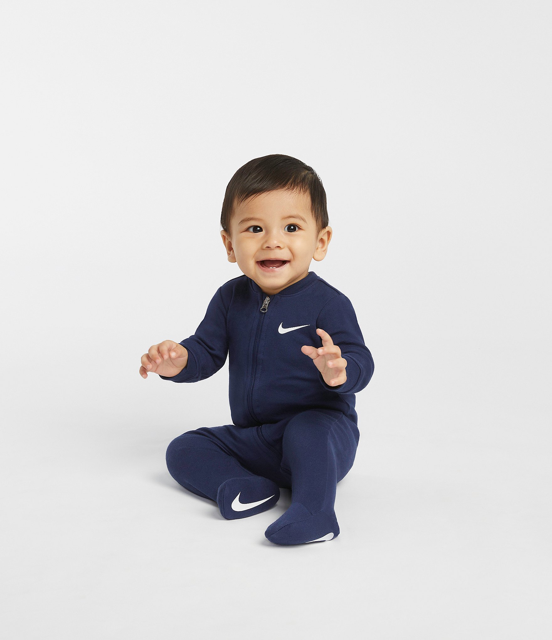 Nike Baby Newborn-9 Months Long Sleeve Essentials Footie Coverall