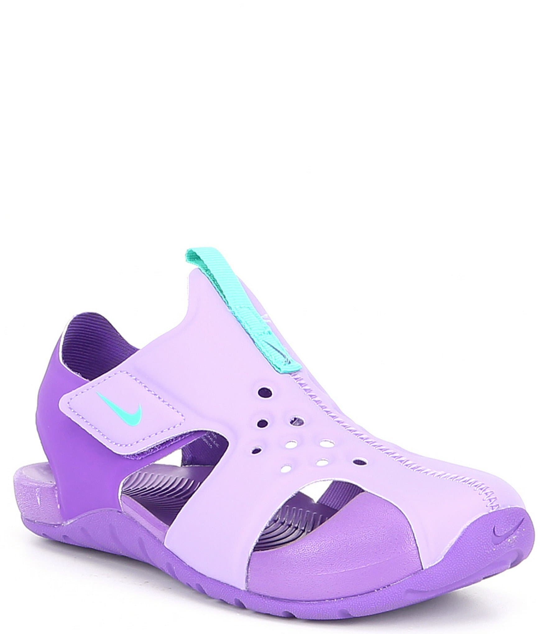 nike water resistant trainers