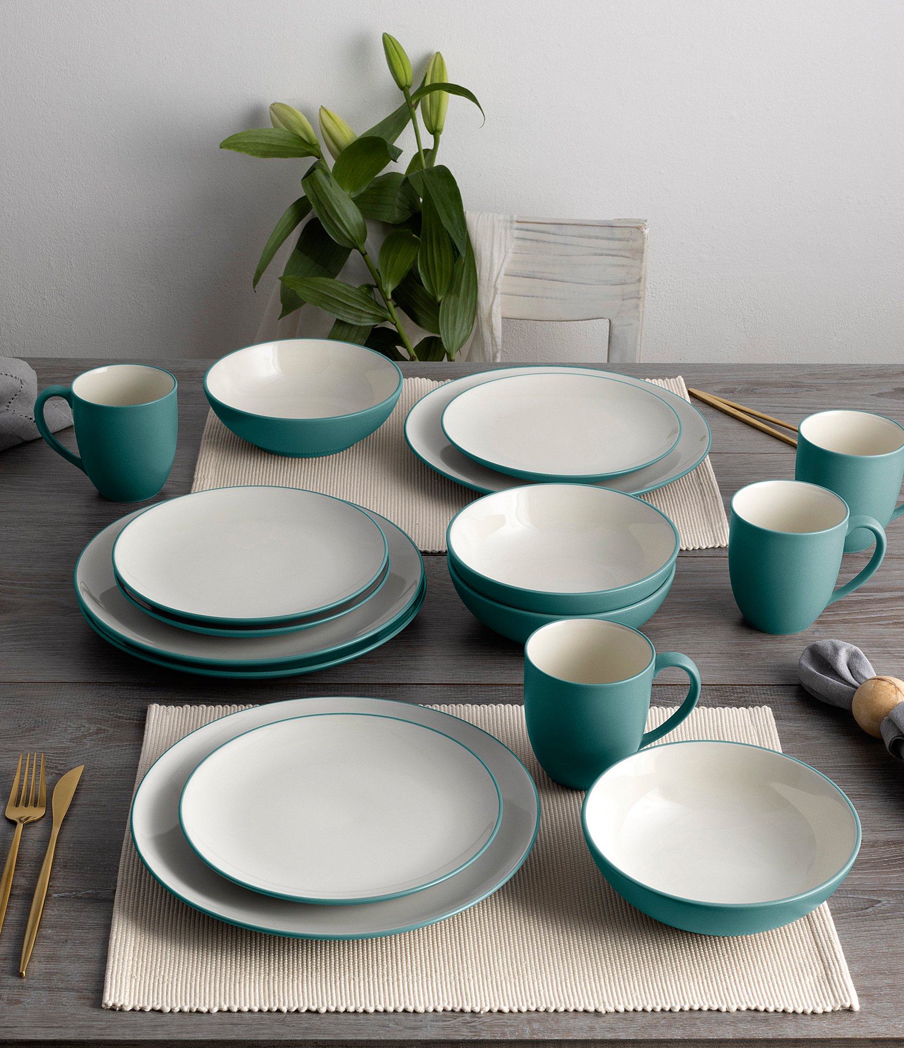 Noritake Colorwave Collection Coupe Dinner Plates, Set of 4