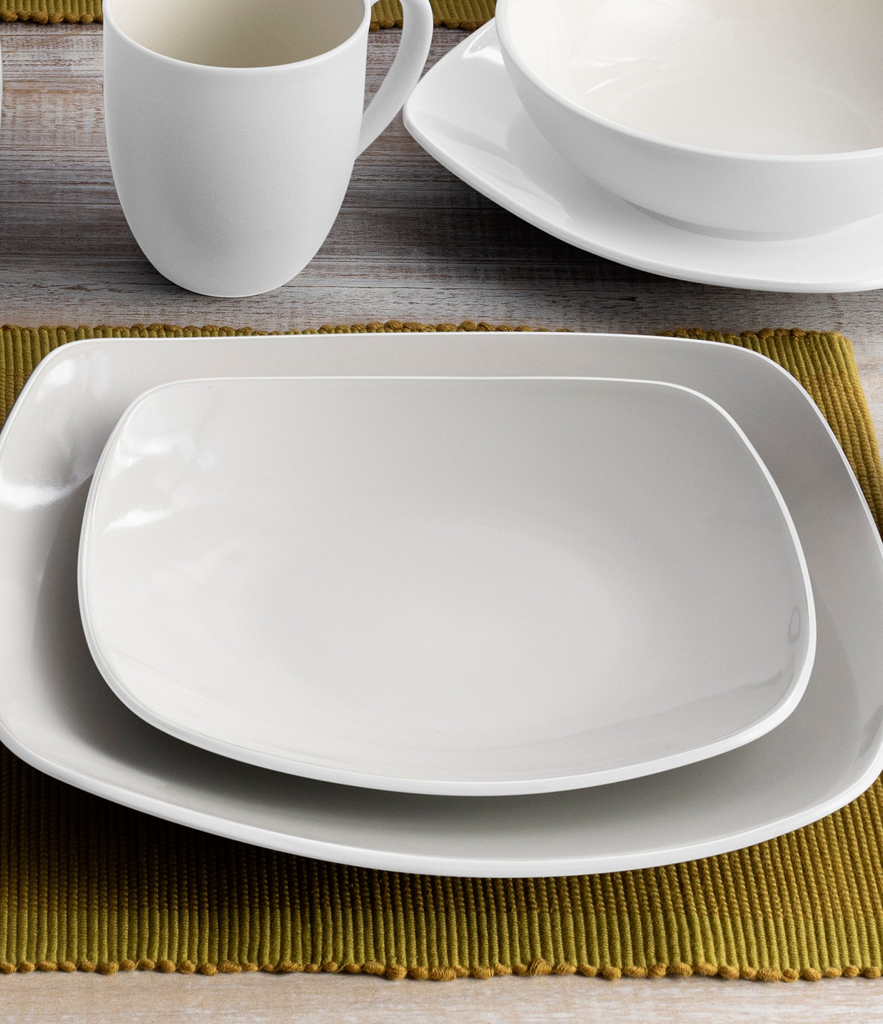 Noritake Colorwave White Square Dinner Plates, Set of at