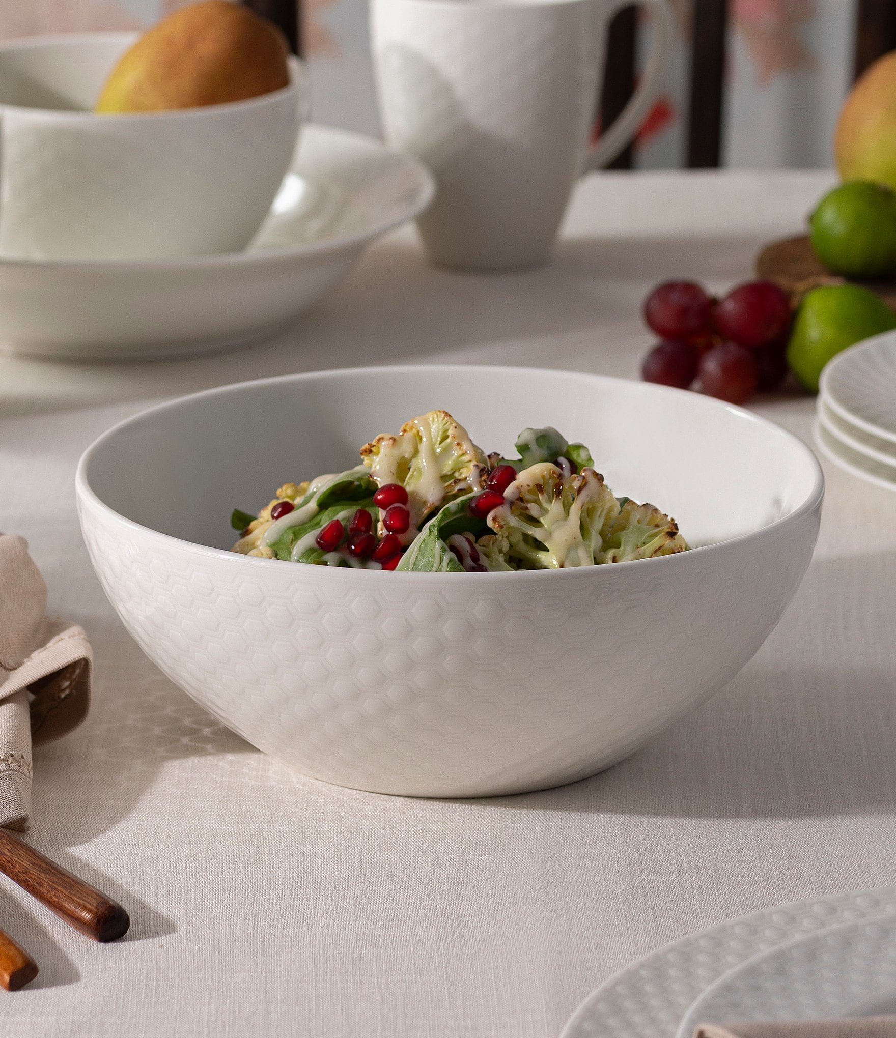 Noritake Kikki Collection Round Vegetable Bowl