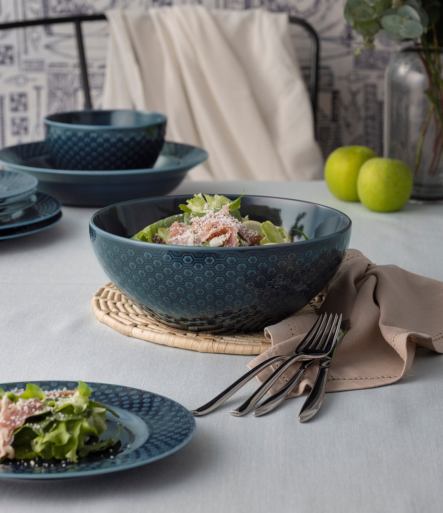 Noritake Kikki Collection Round Vegetable Bowl