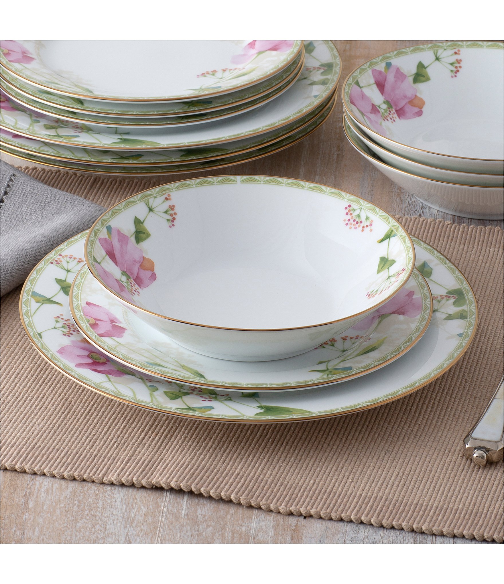 Noritake Poppy Place Collection 12-Piece Set, Service For 4