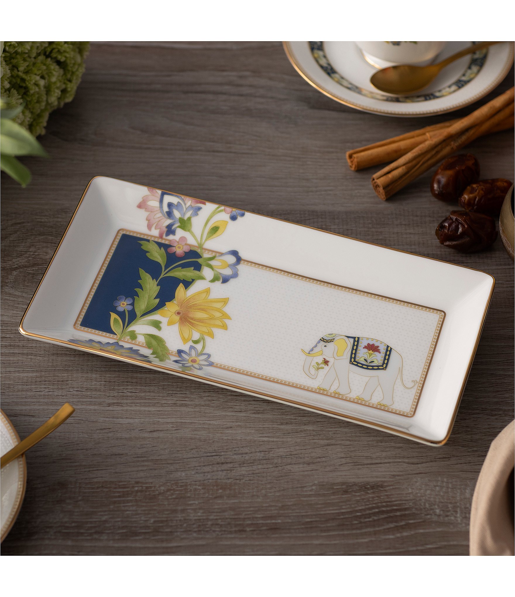 Noritake Tusker Garden Collection Rectangular Tray