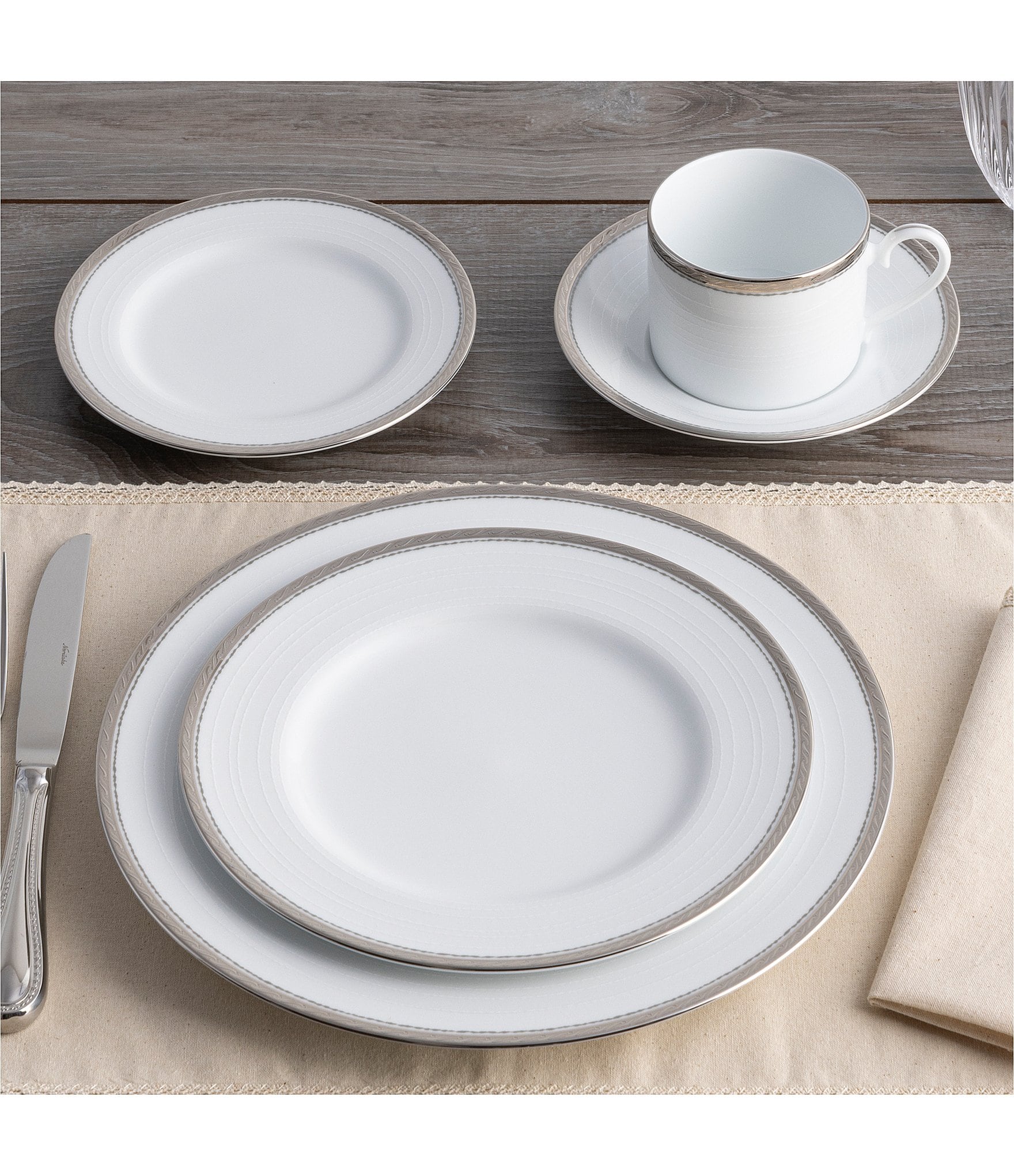 Noritake Whiteridge Platinum Collection 5-Piece Place Setting