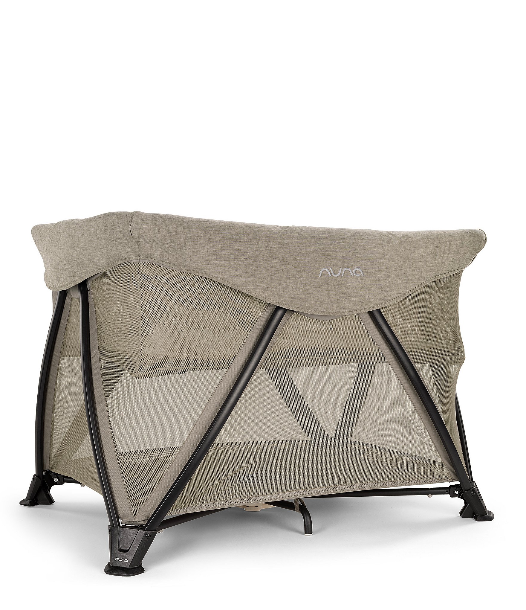 Nuna travel hot sale crib review