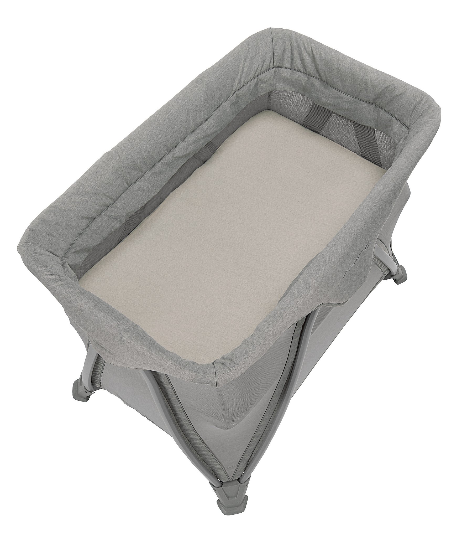 Nuna Cove Aire Travel Cot/Bedside Bassinet