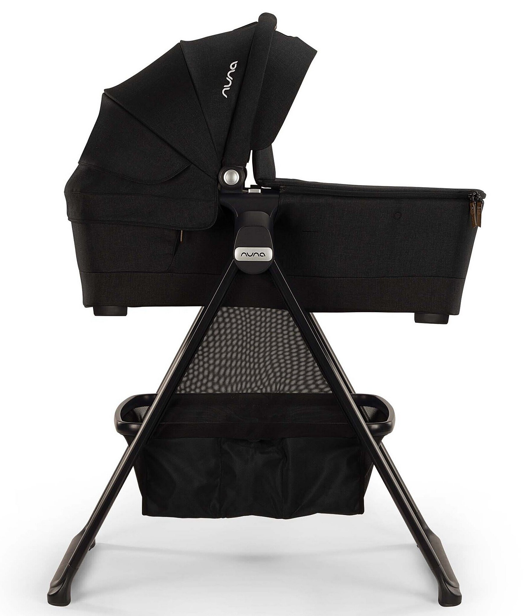 Nuna SWIV & TRIV series bassinet + stand