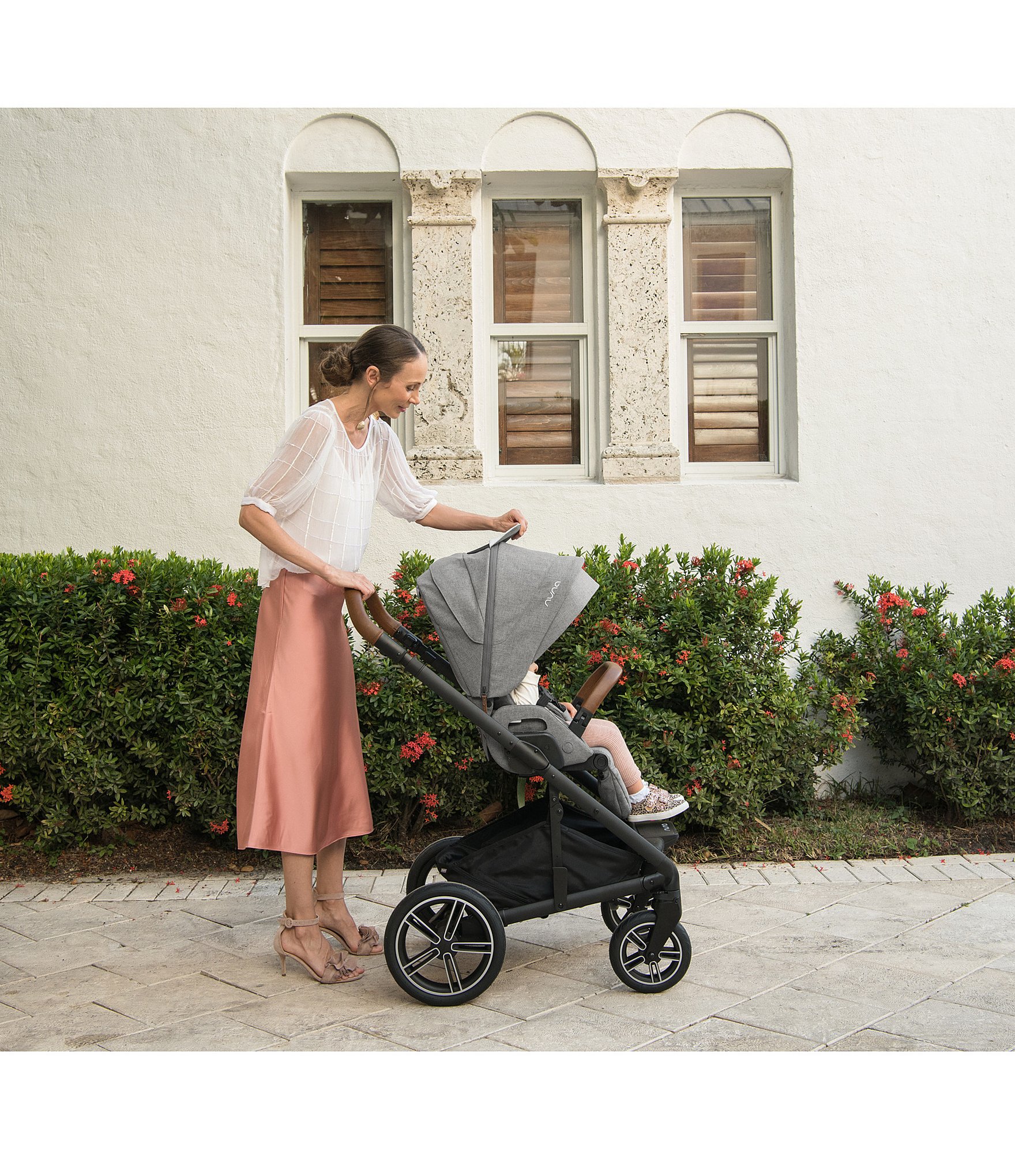 Nuna Mixx™ Next Stroller with Magnetic Buckle