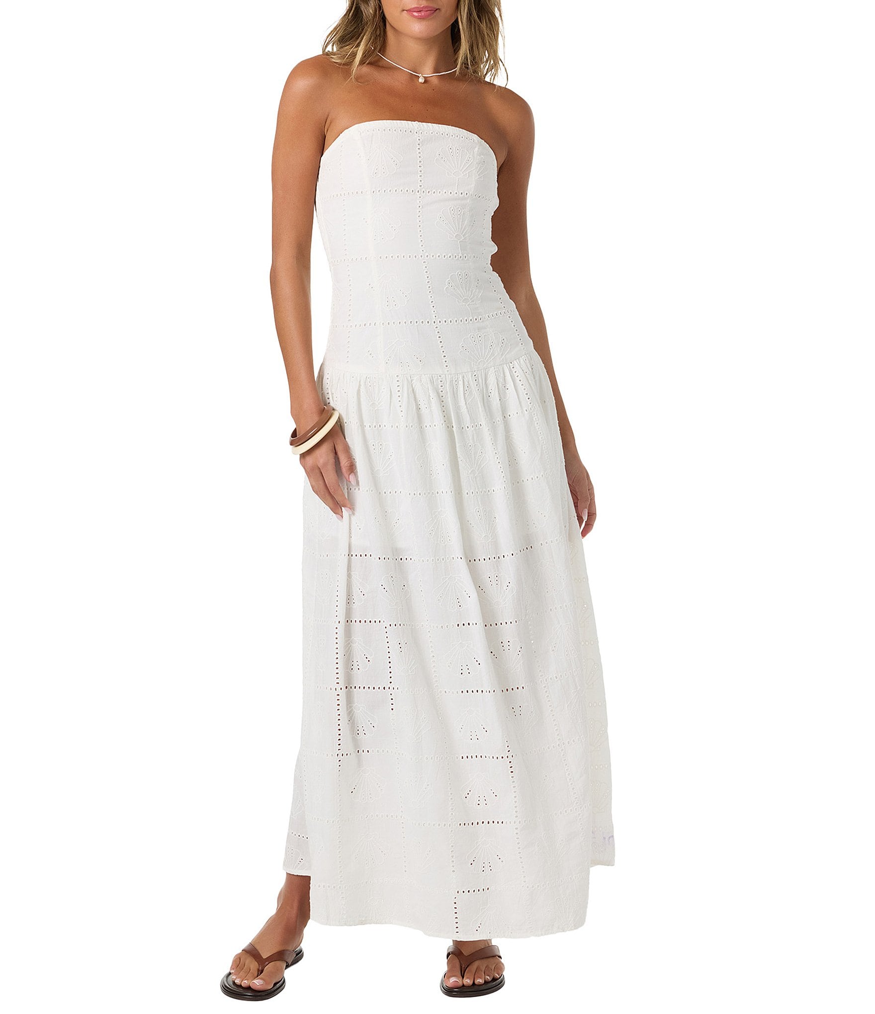 sexy long sleeve cocktail dresses Deep White V Neck Short Homecoming Dress zipper Type Club L London Red Size:SIZE 6 SubCat: MIDI DRESS