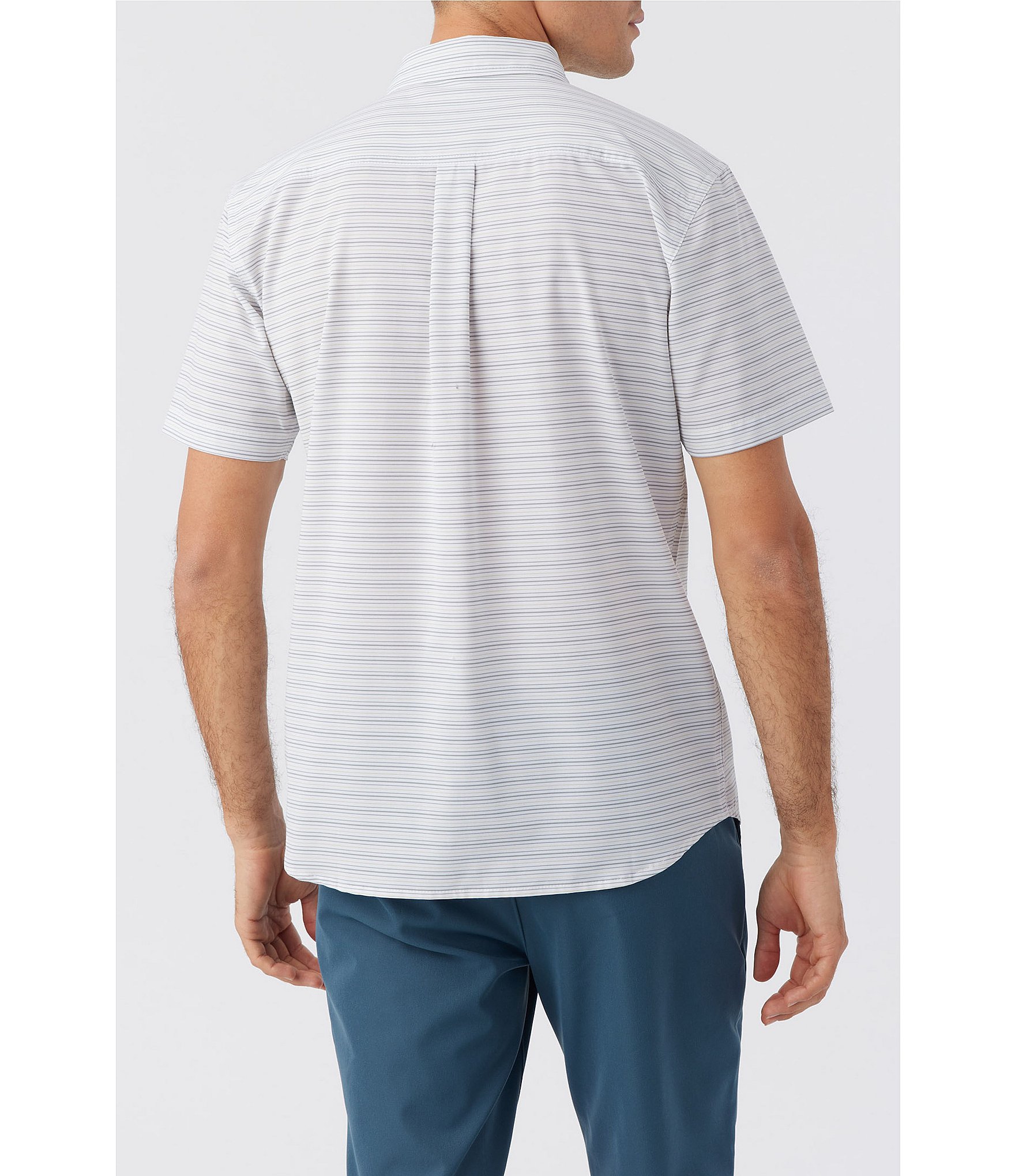 O'Neill Traveler UPF Traverse Striped Short Sleeve Woven Shirt