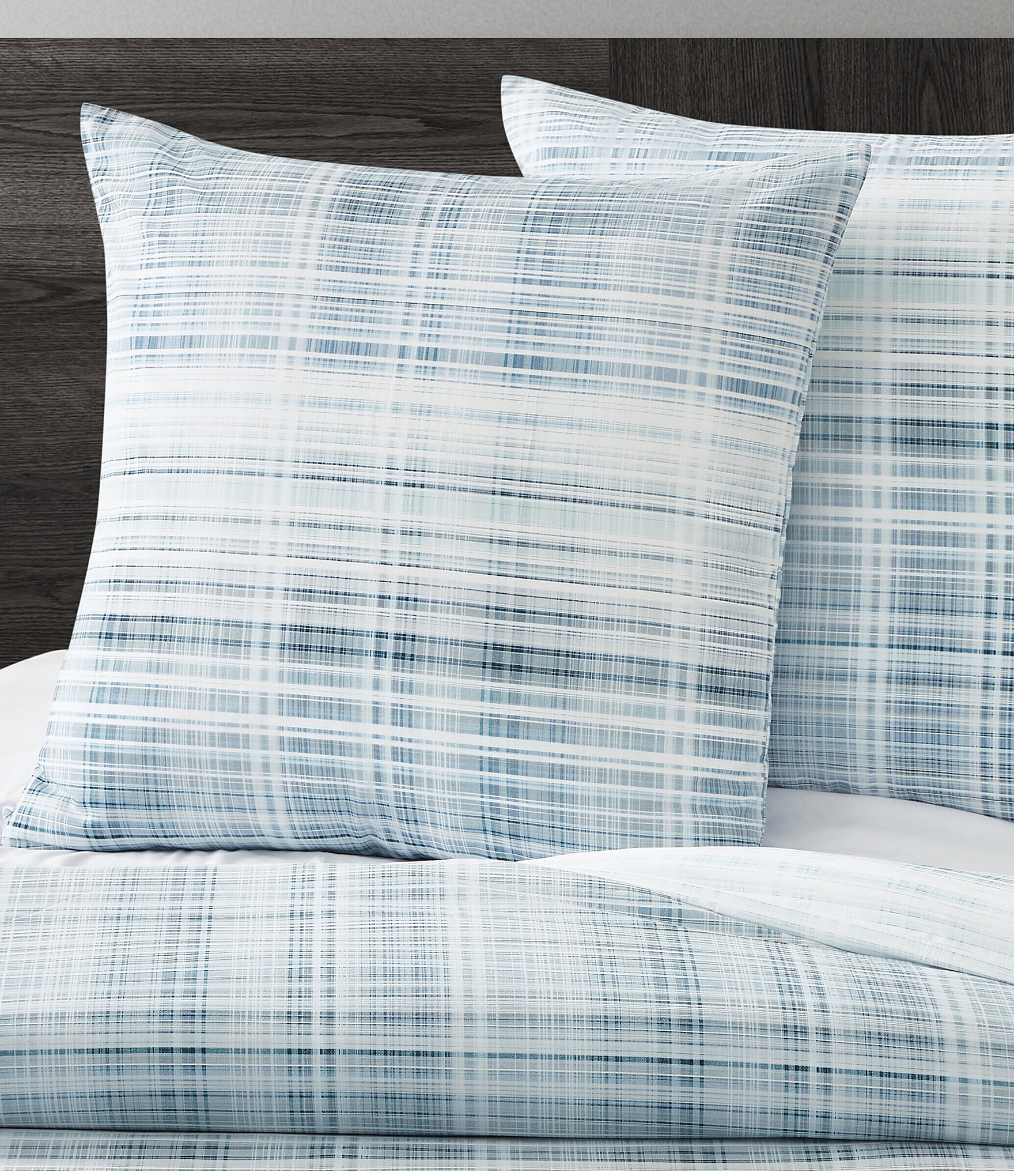 Oscar/Oliver Pascal Mini Plaid Reversible Euro Sham