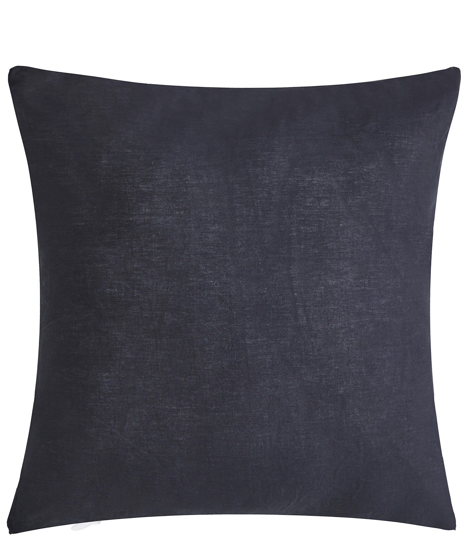 Oscar/Oliver Valencia 20#double; Square Quilted Decorative Pillow