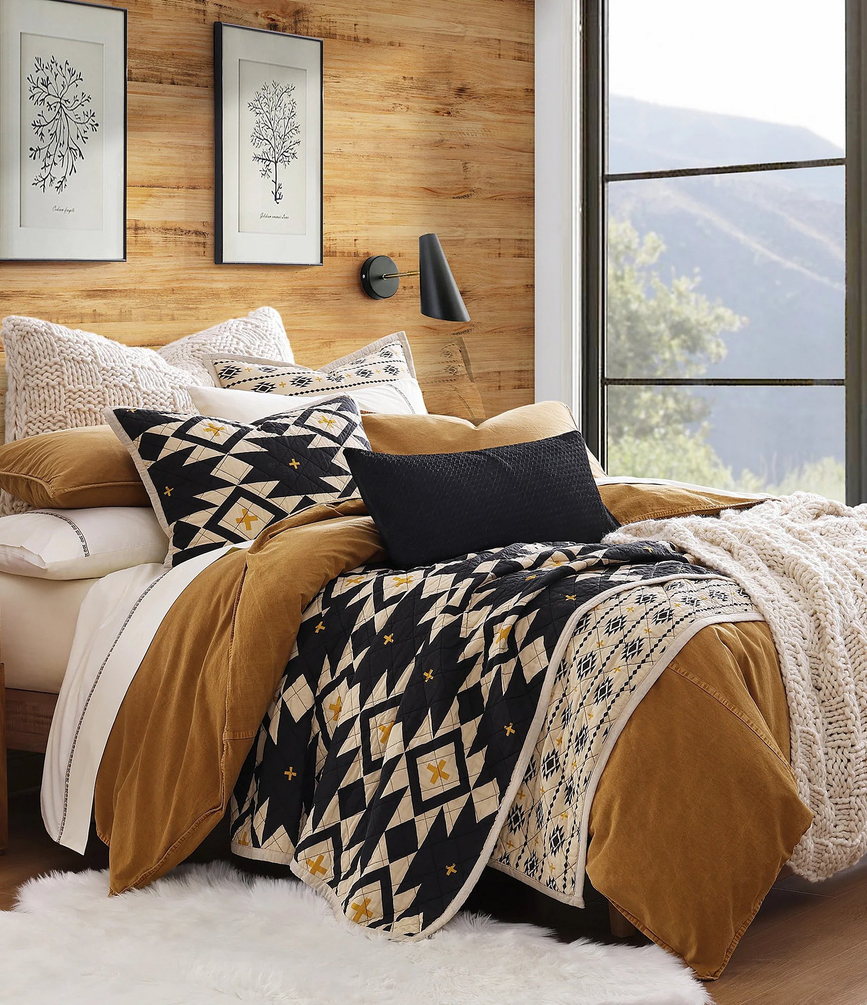 HiEnd Accents x Paseo Road Southwestern High Desert Reversible Quilt Mini Set