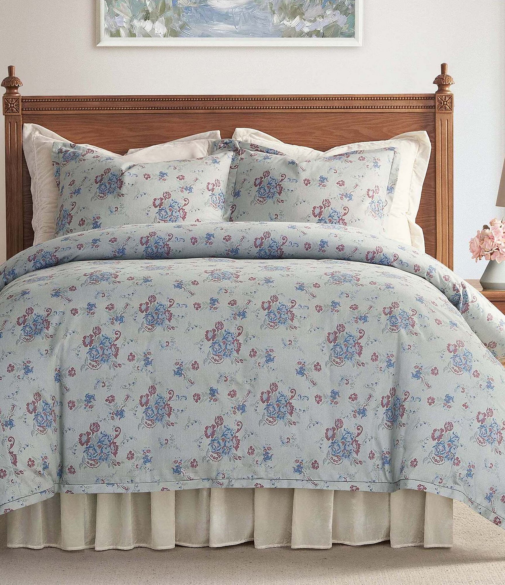 HiEnd Accents x Paseo Road Tasha Polizzi Collection Rosabel Mini Comforter Set