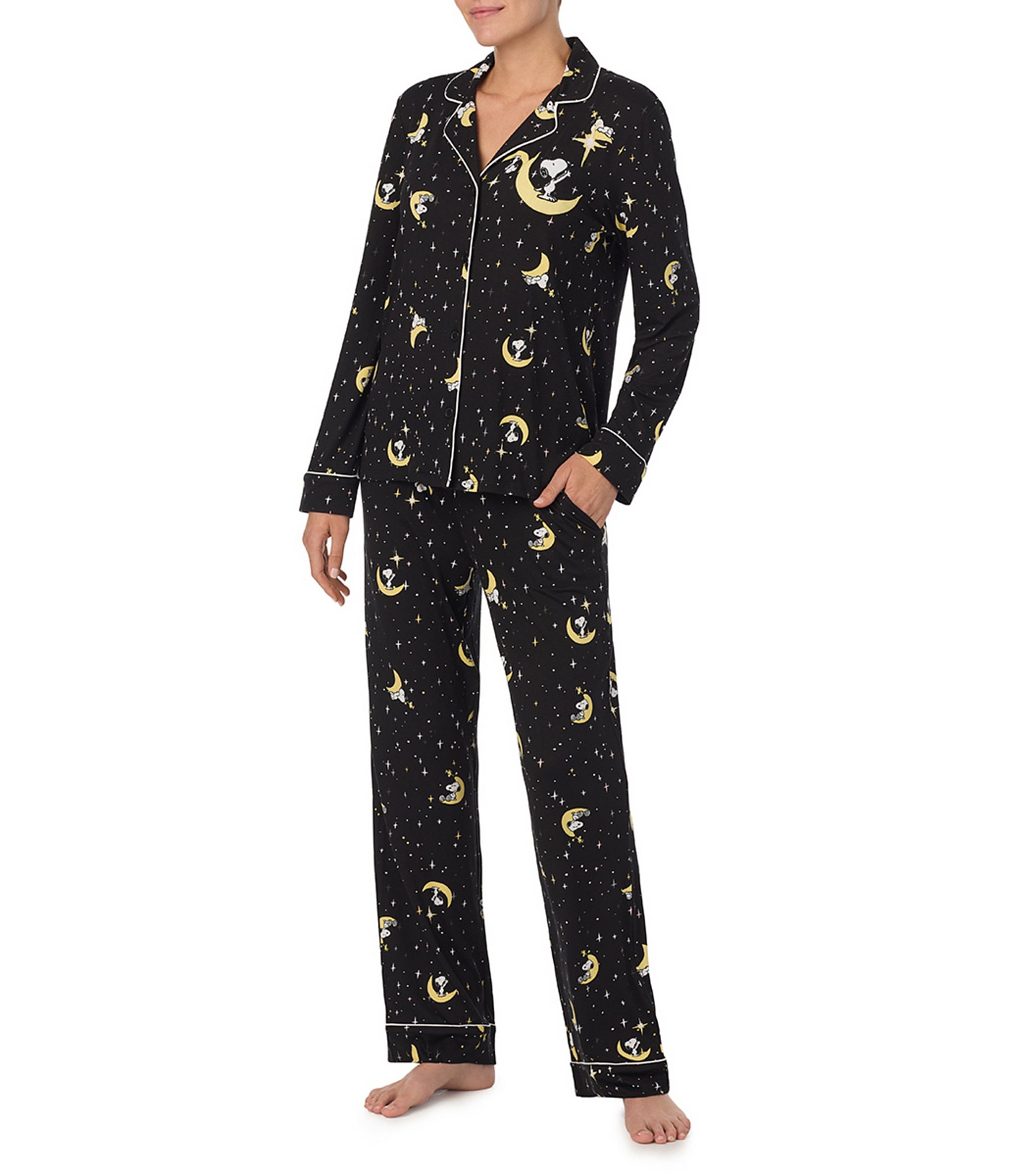 Peanuts Long Sleeve Notch Collar Knit Snoopy & Star Print Pajama Set