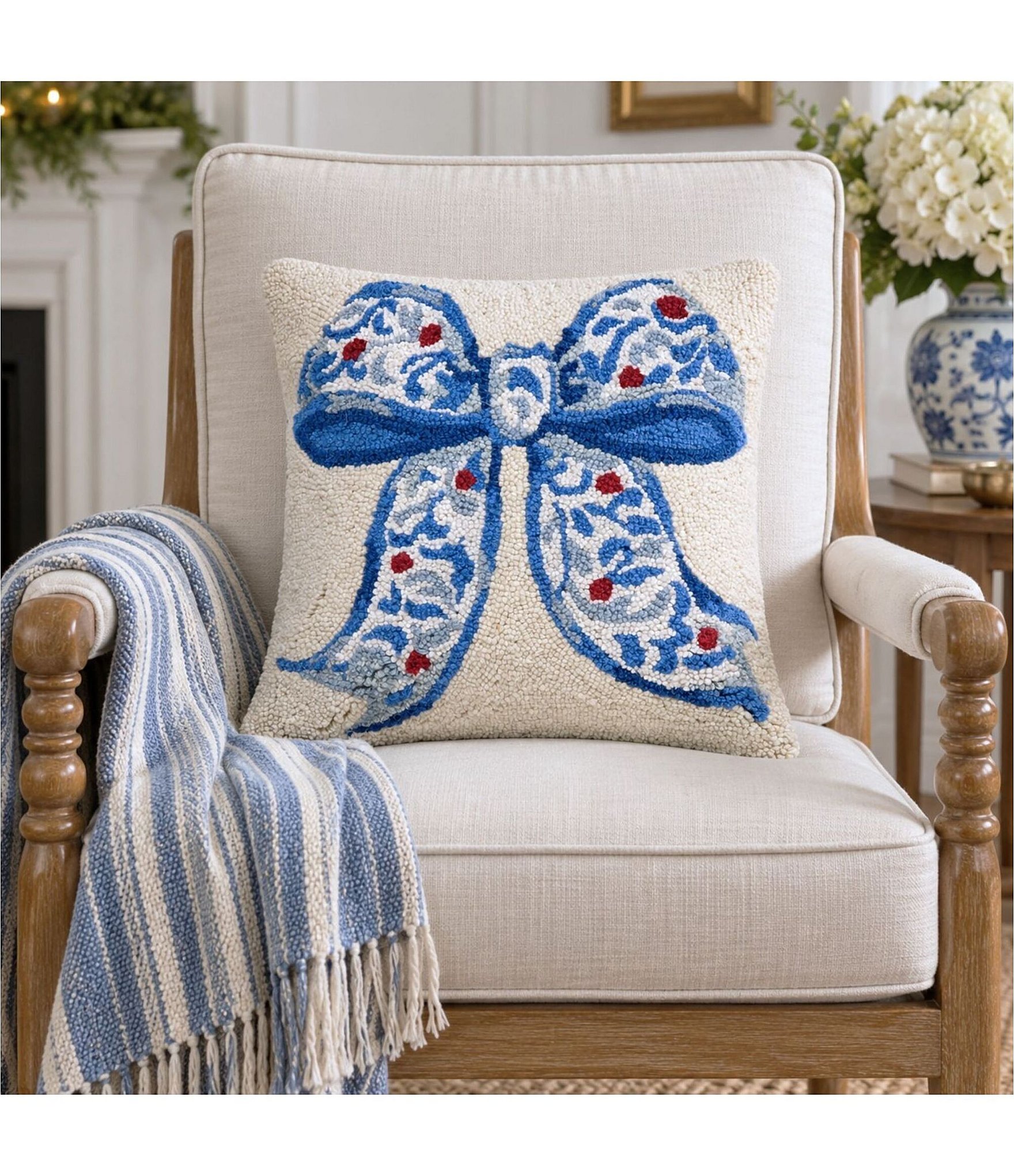 Peking Handicraft Holiday Collection Chinoiserie Bow Wool Hook Pillow
