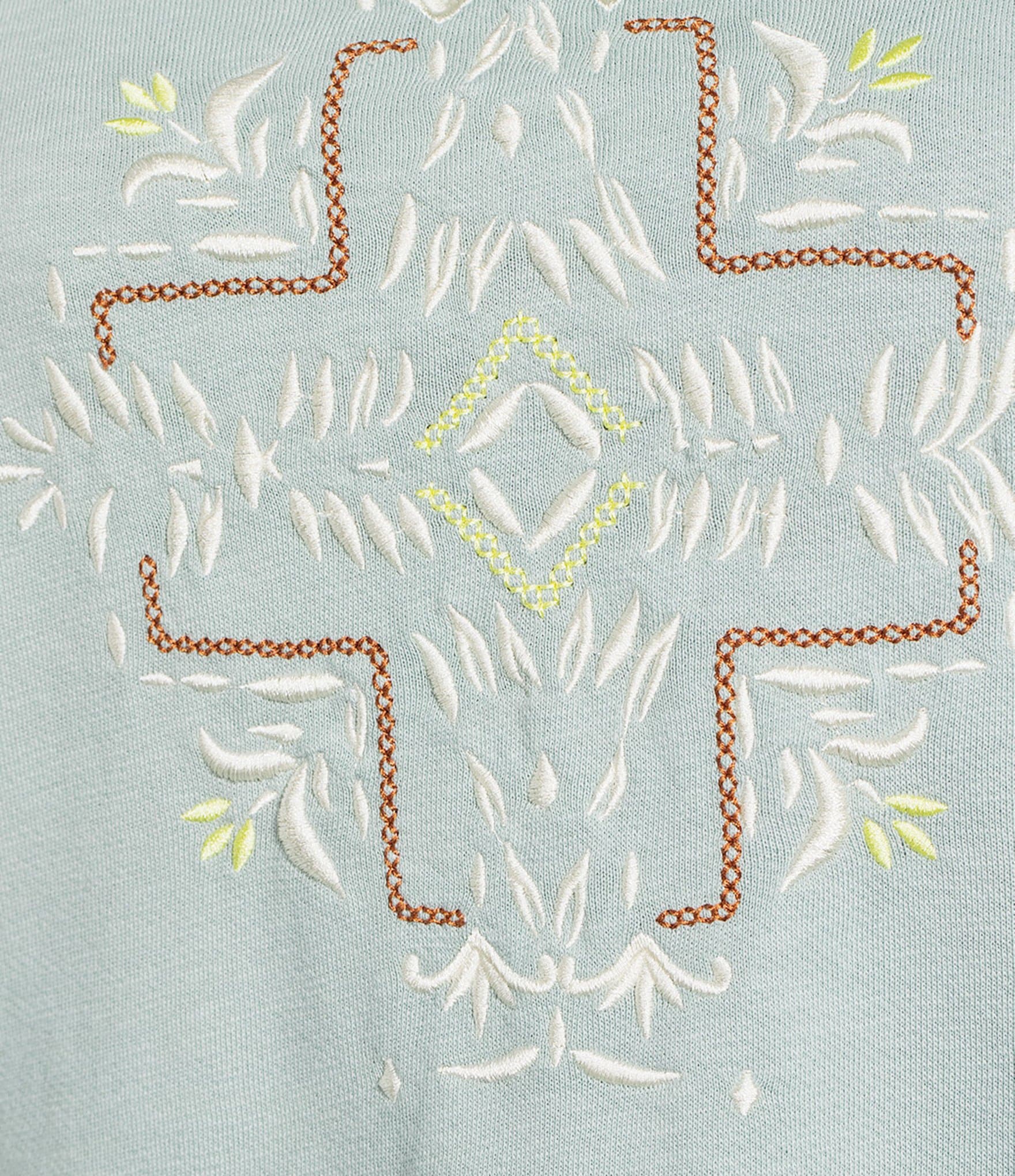 Pendleton Knit French Terry Crew Neck Long Sleeve Front Embroidered Graphic Pullover Top