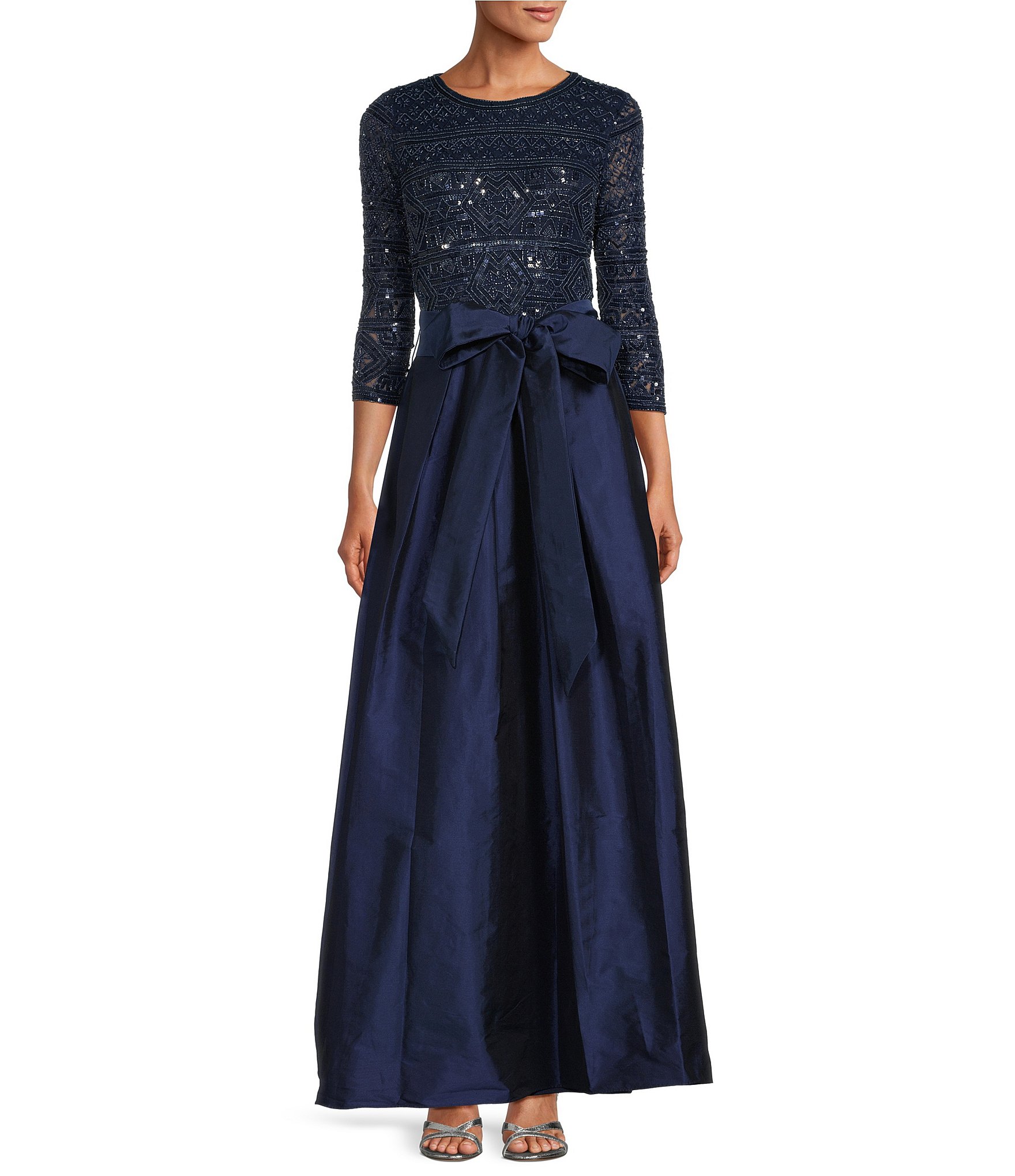 Pisarro Nights Beaded Bow Detail Round Neck 3/4 Sleeve Gown | Dillard's