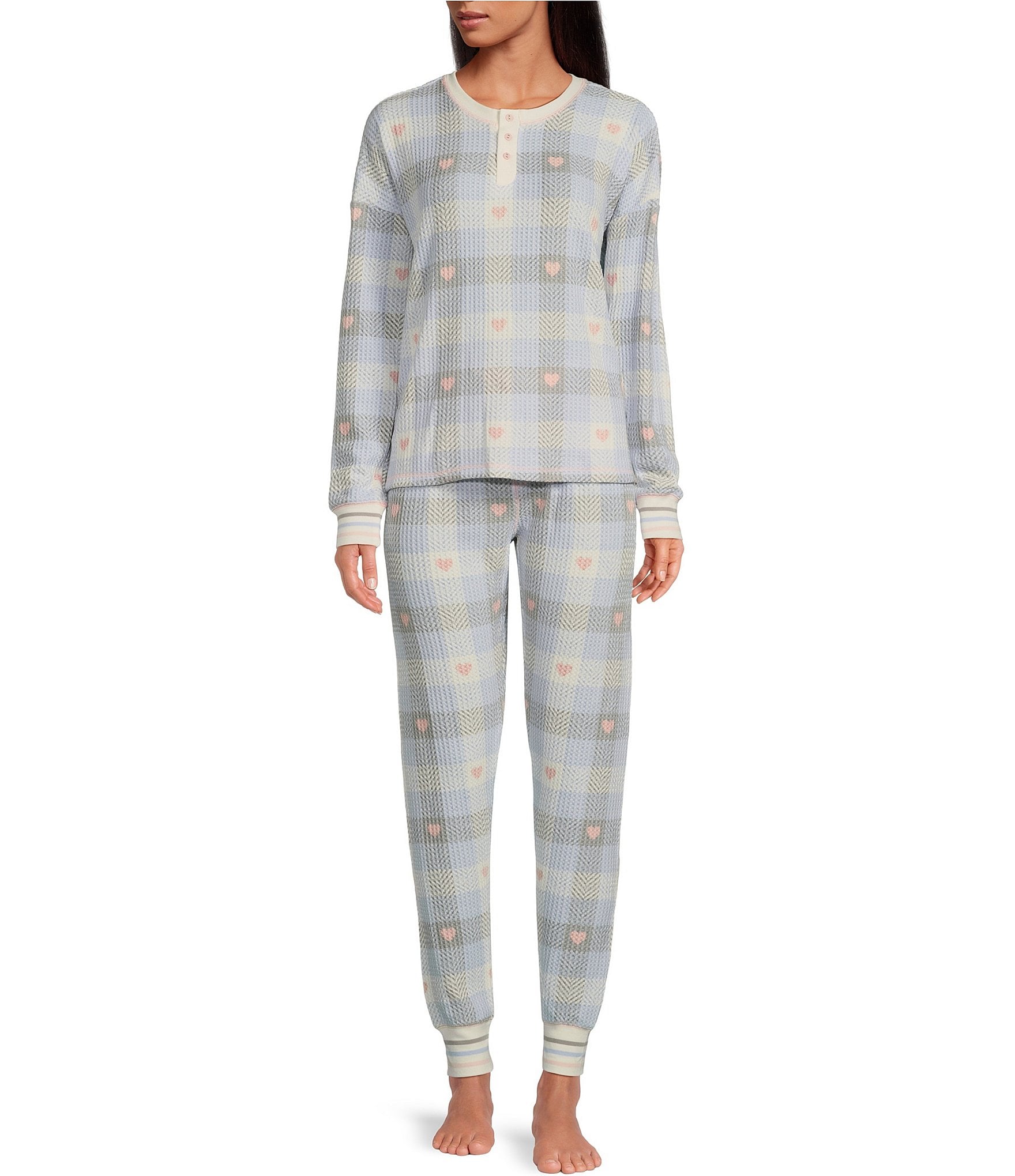 https://dimg.dillards.com/is/image/DillardsZoom/zoom/pj-salvage-brushed-thermal-checkered-heart-coordinating-holiday-ski-pajama-set/00000000_zi_36c5e1d6-cc13-432e-9d54-d432173de02e.jpg