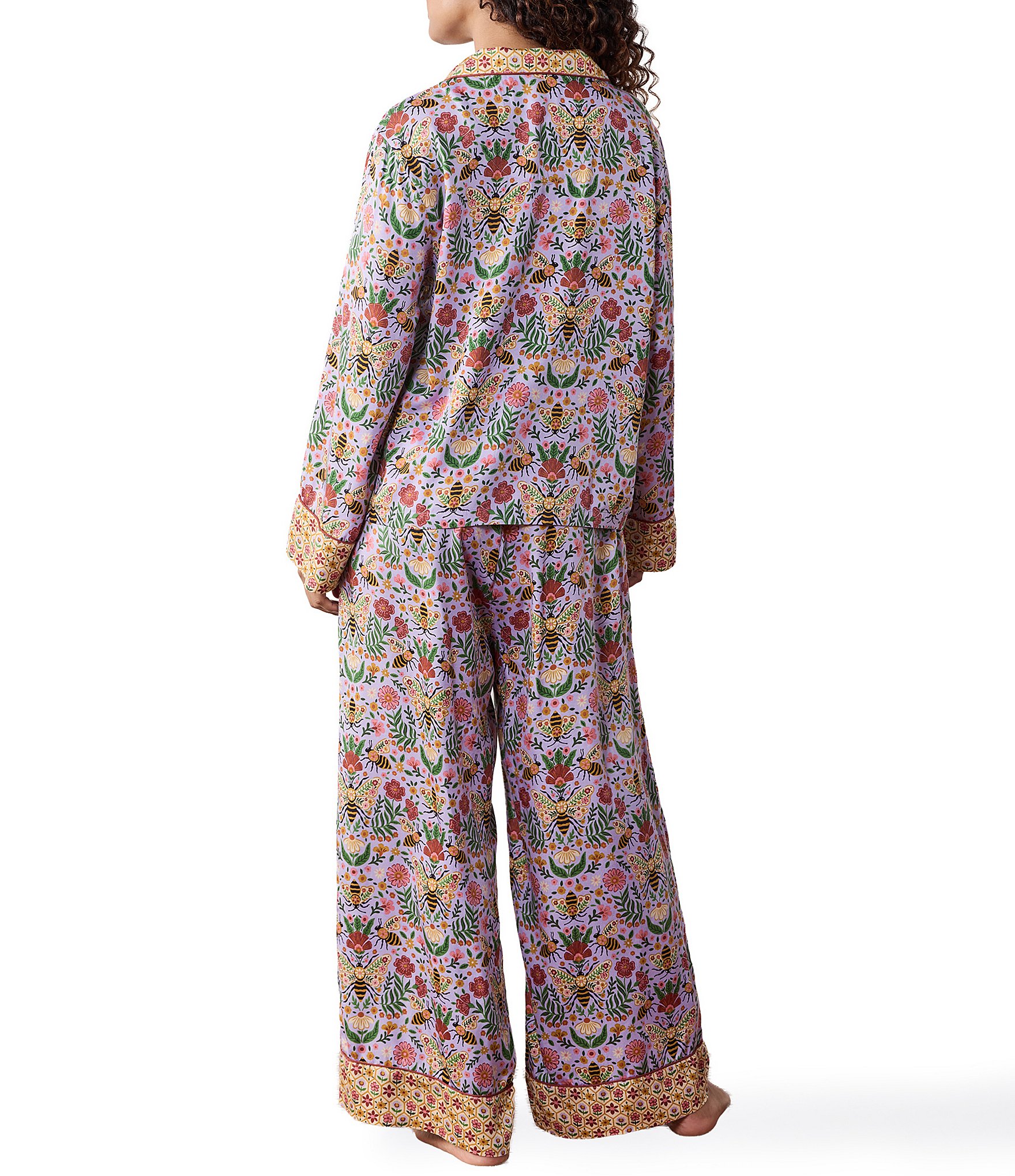 Printfresh Bee Tapestry Print Long Sleeve Notch Collar Eco Satin Long Pajama Set