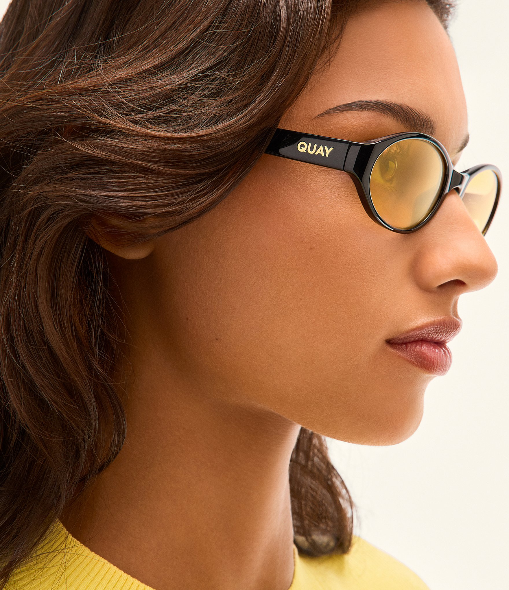 QUAY Unisex Aura Points 35mm Retro Round Sunglasses