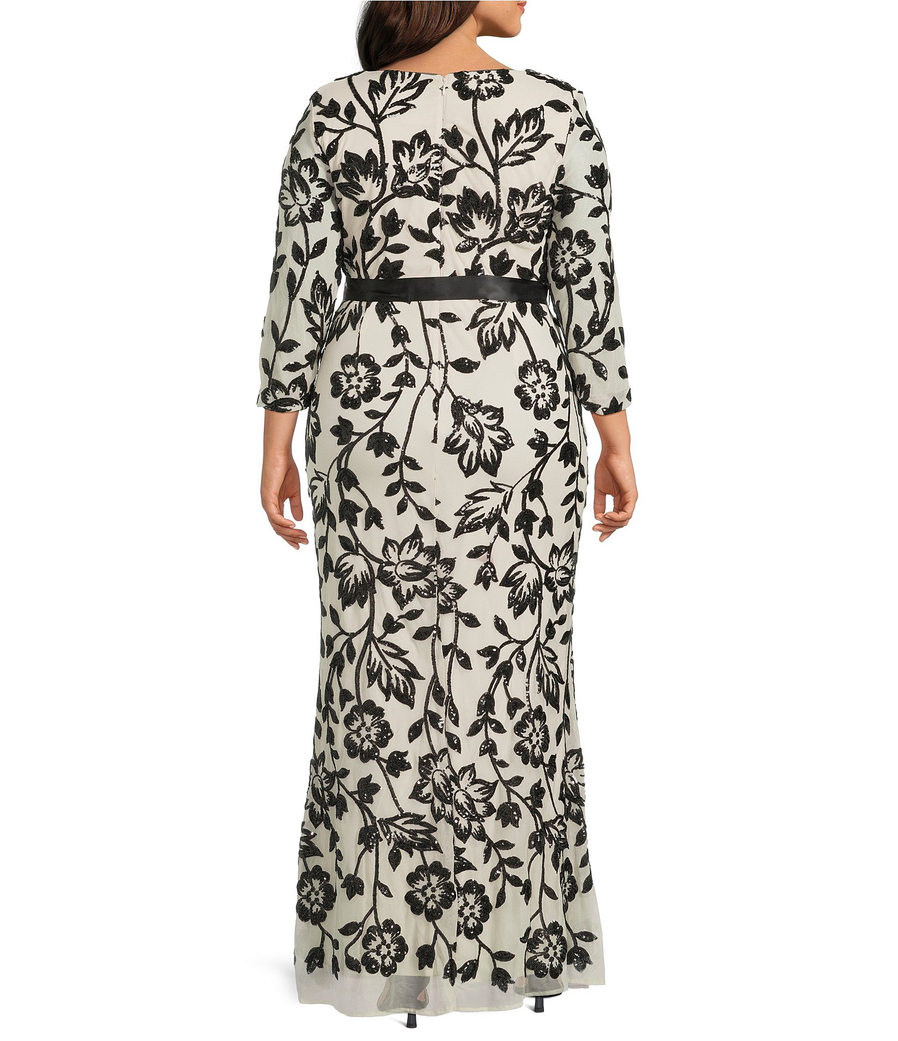 R & M Richards Plus Size 2 Tone Trelliss Floral Embroidered Sequin Scoop Neck 3/4 Sleeve Gown