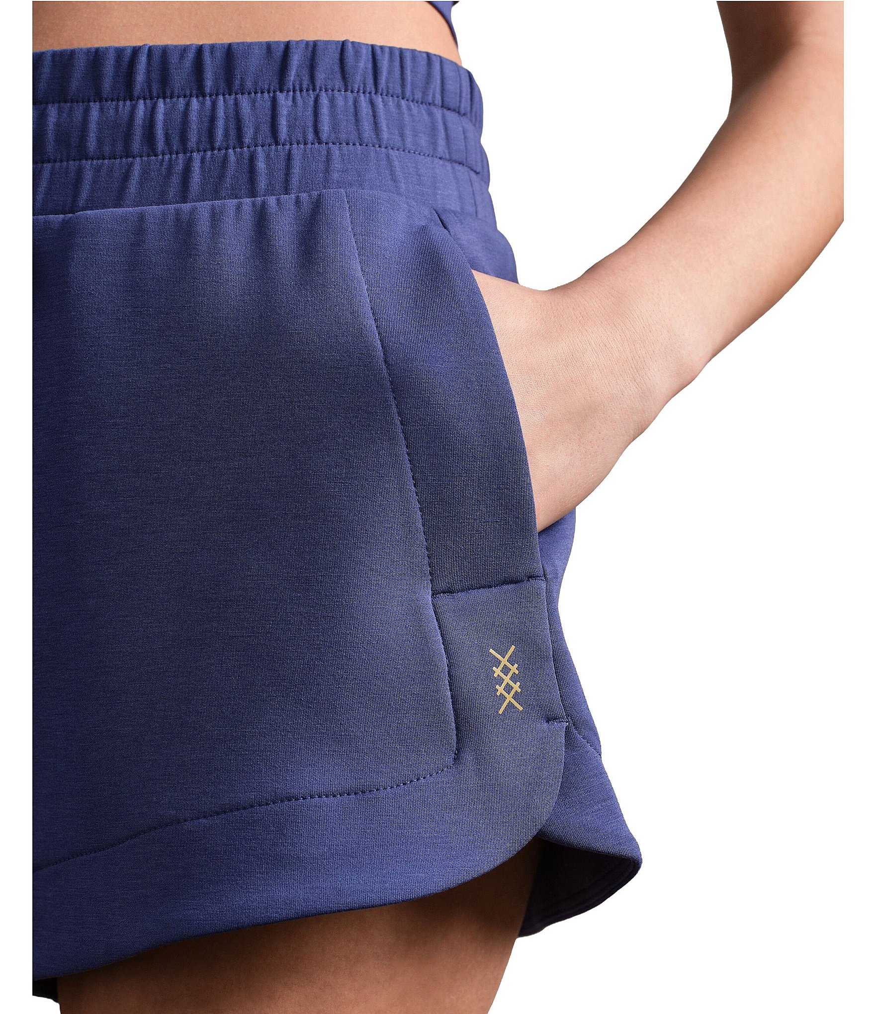 RHONE DREAMGLOW™ 3#double; Pull On Shorts