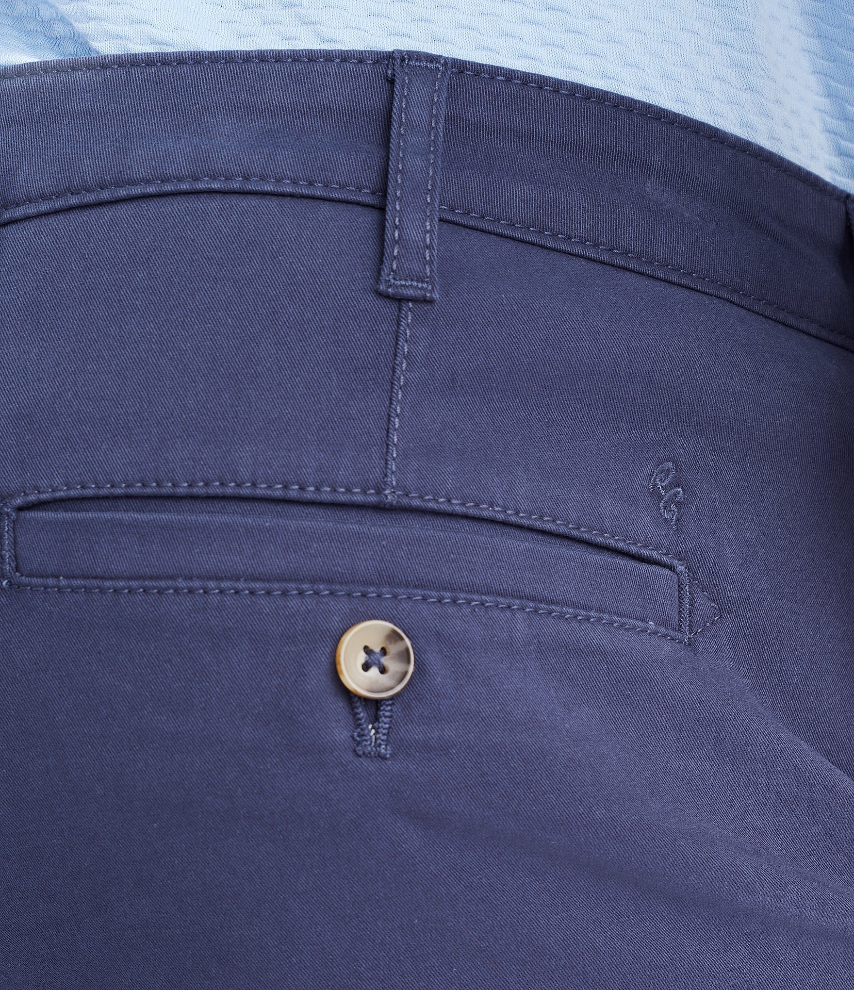 Robert Graham Brightside 10#double; Inseam Shorts