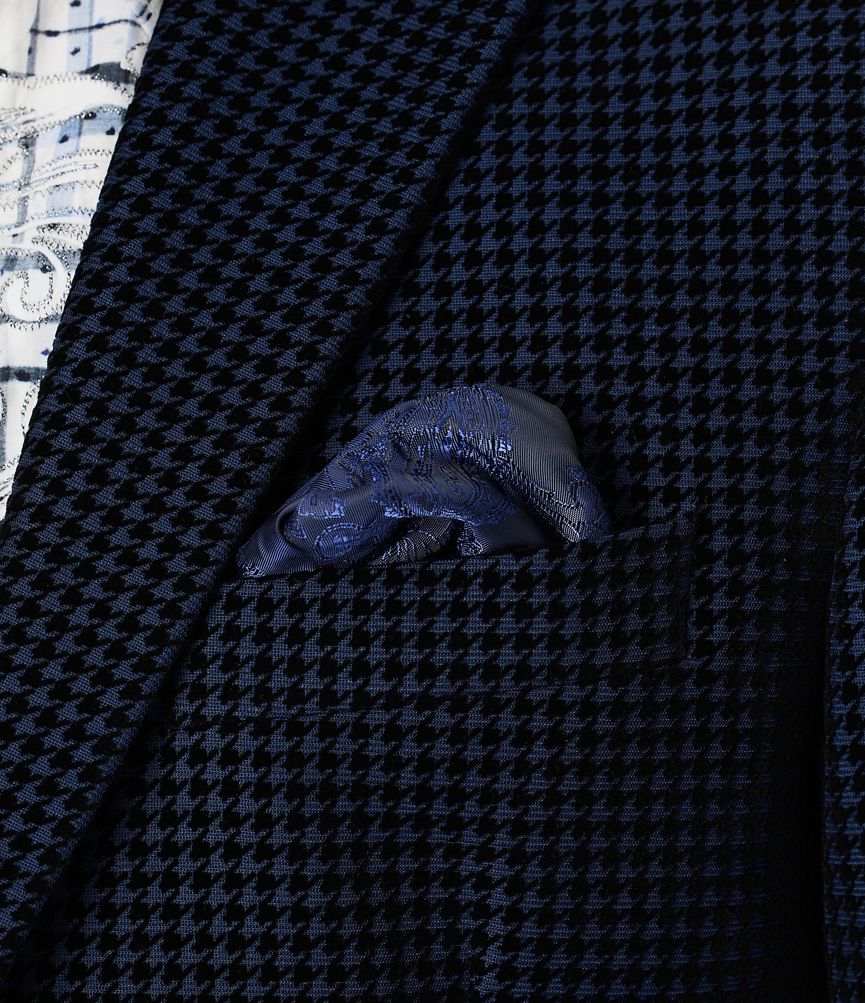 Robert Graham Somerton Velvet Blazer