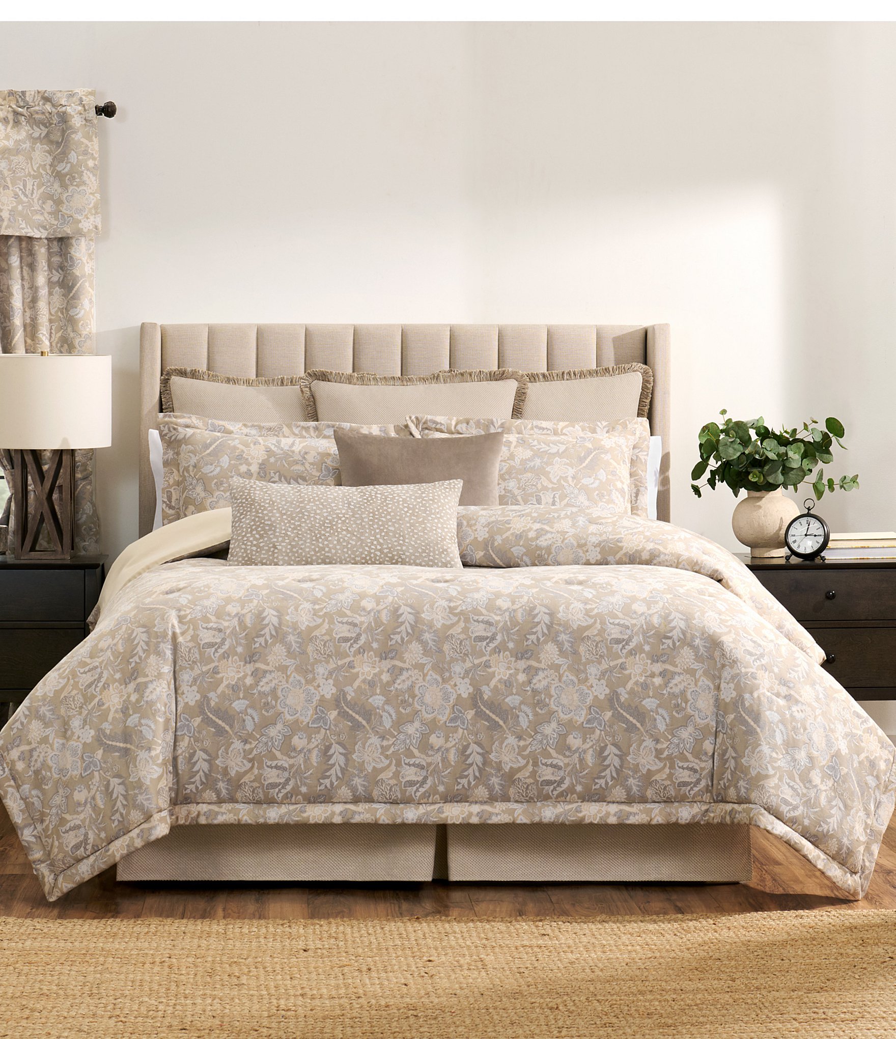 Rose Tree Hannah Jacobean Jacquard Woven Comforter Set