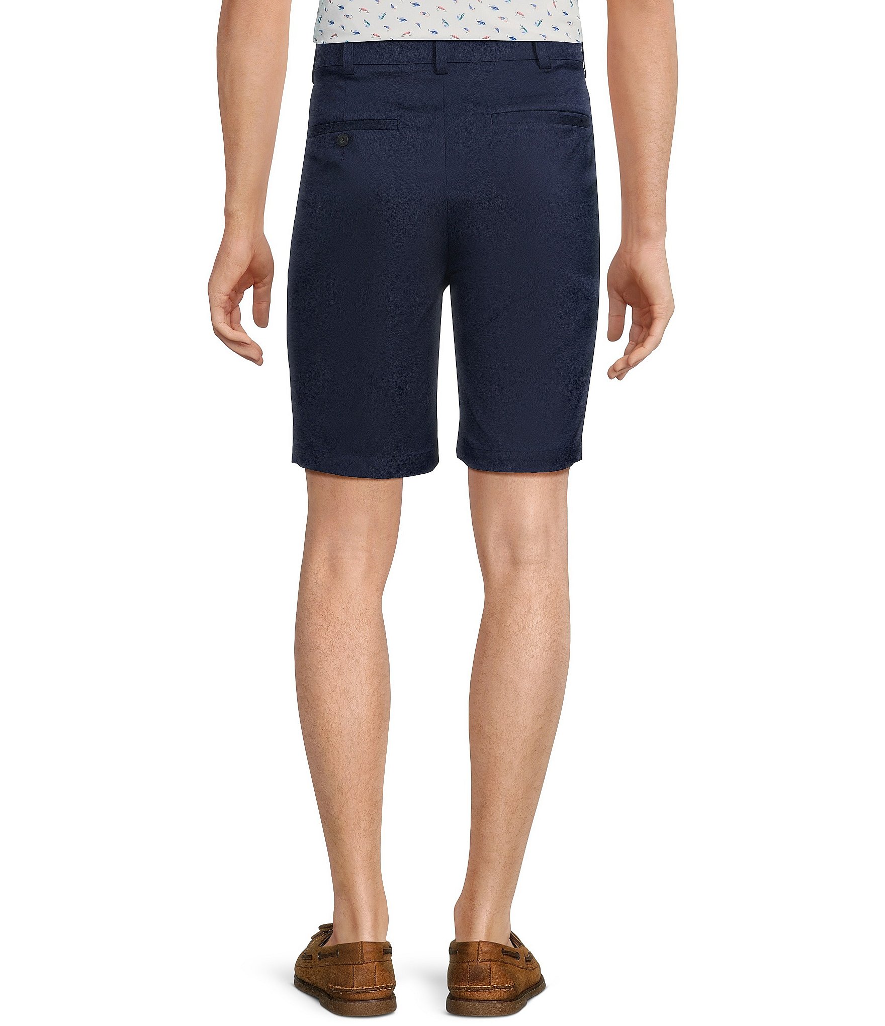 Roundtree & Yorke Big & Tall Performance Stretch Fabric Classic Fit Pleated 9#double; And 11#double; Inseam Solid Shorts