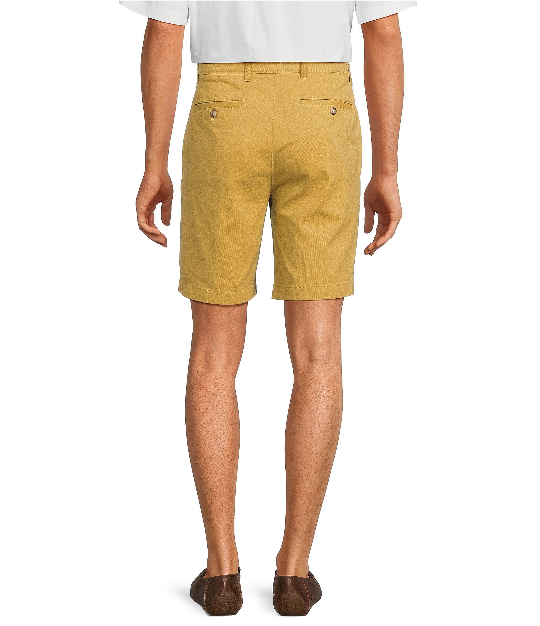 Roundtree & Yorke Casuals Classic Fit Flat Front Washed 9#double; Chino Shorts