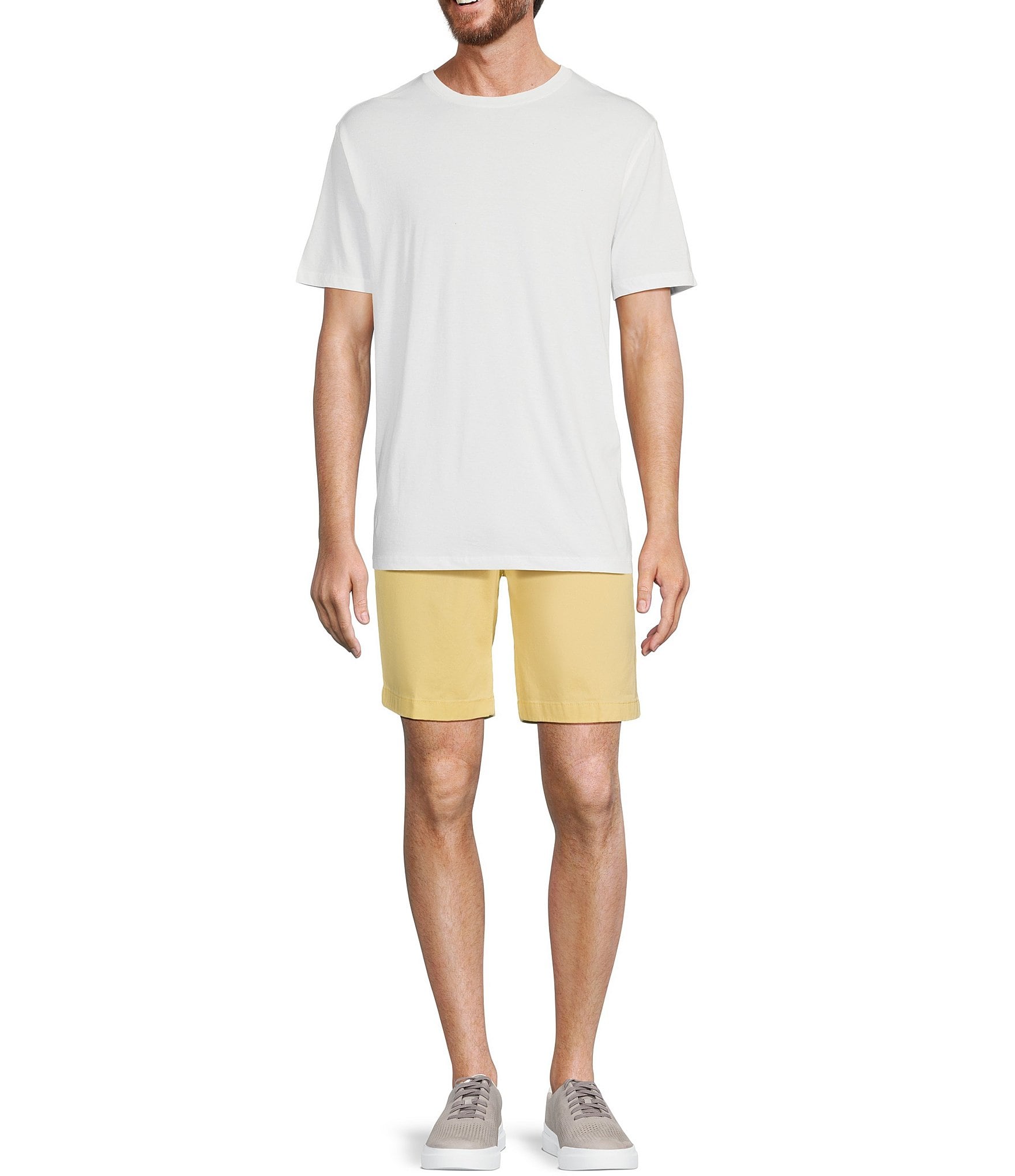 Roundtree & Yorke Casuals Classic Fit Flat Front Washed 9#double; Chino Shorts