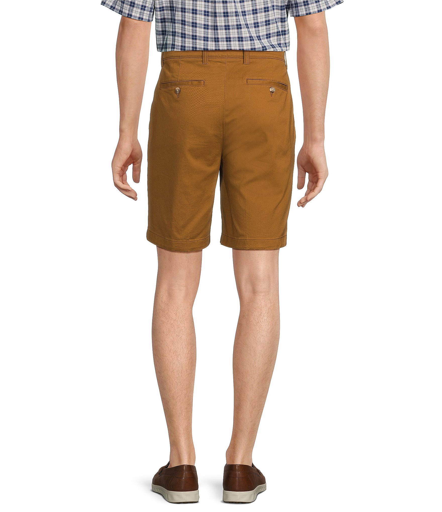 Roundtree & Yorke Casuals Classic Fit Flat Front Washed 9#double; Chino Shorts