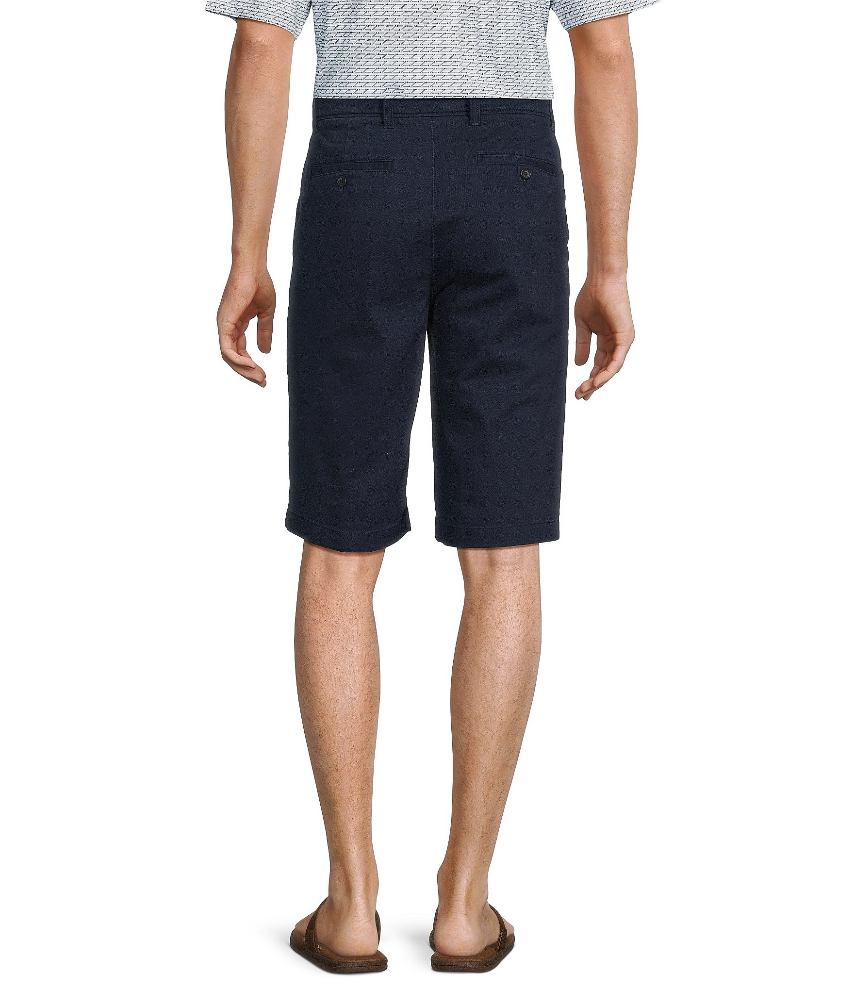 Roundtree & Yorke Casuals Classic Fit Flat Front Washed 13#double; Chino Shorts