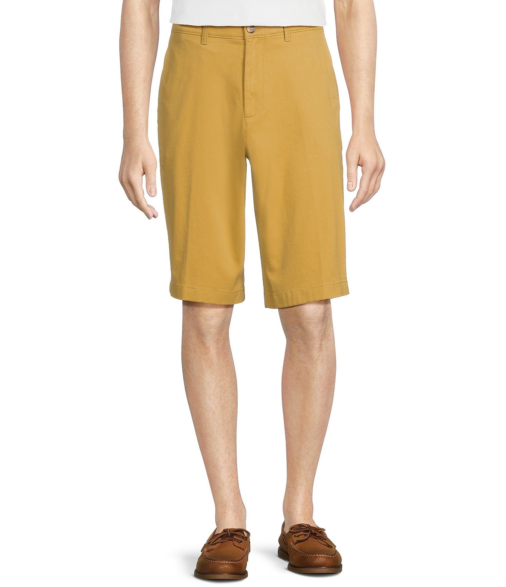 Roundtree & Yorke Casuals Classic Fit Flat Front Washed 13#double; Chino Shorts