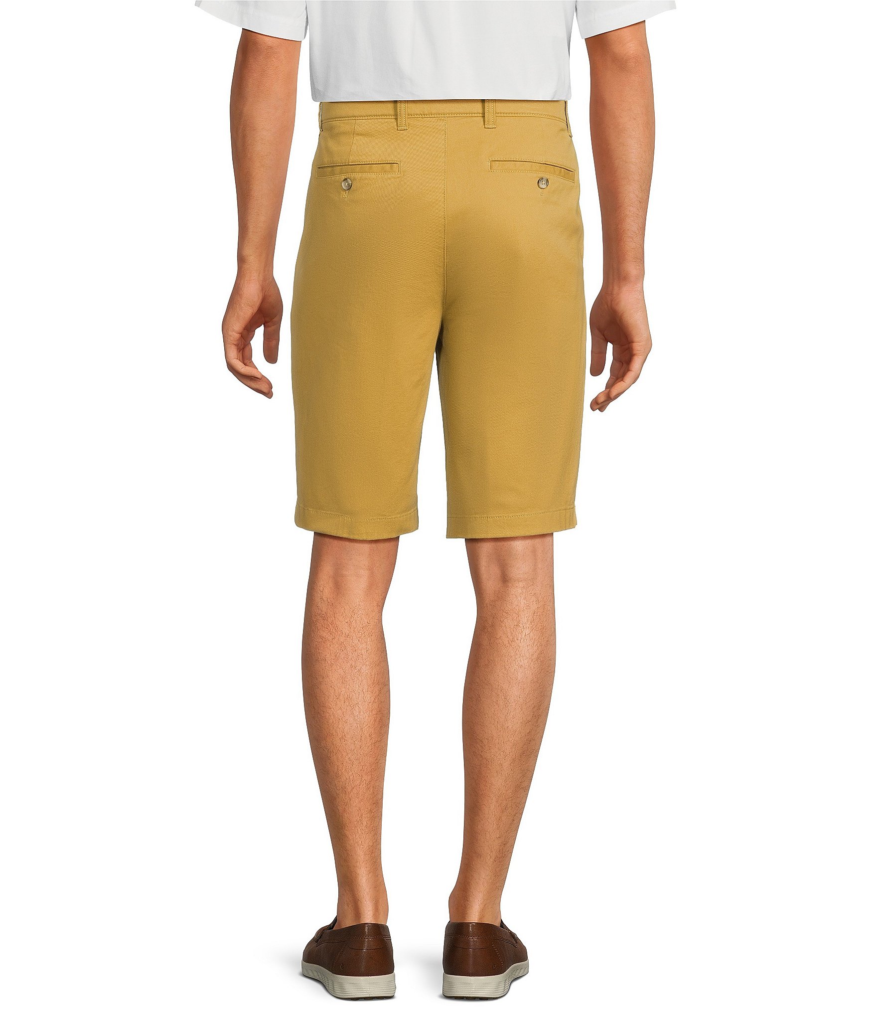 Roundtree & Yorke Casuals Classic Fit Flat Front Washed 11#double; Chino Shorts