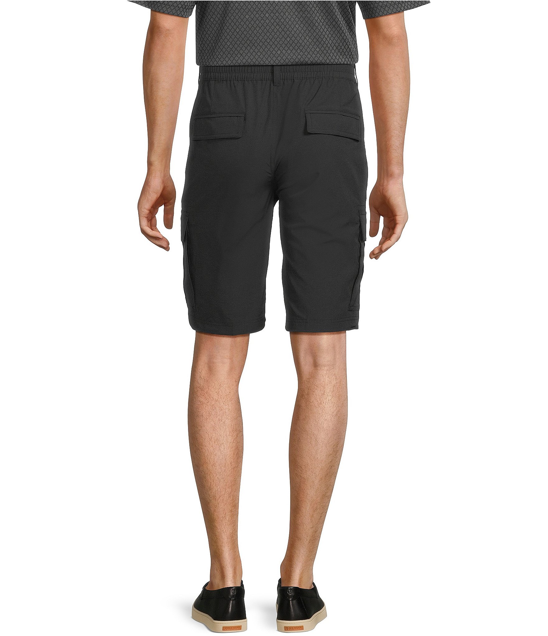 Roundtree & Yorke Classic Fit 11#double; Inseam Cargo Shorts